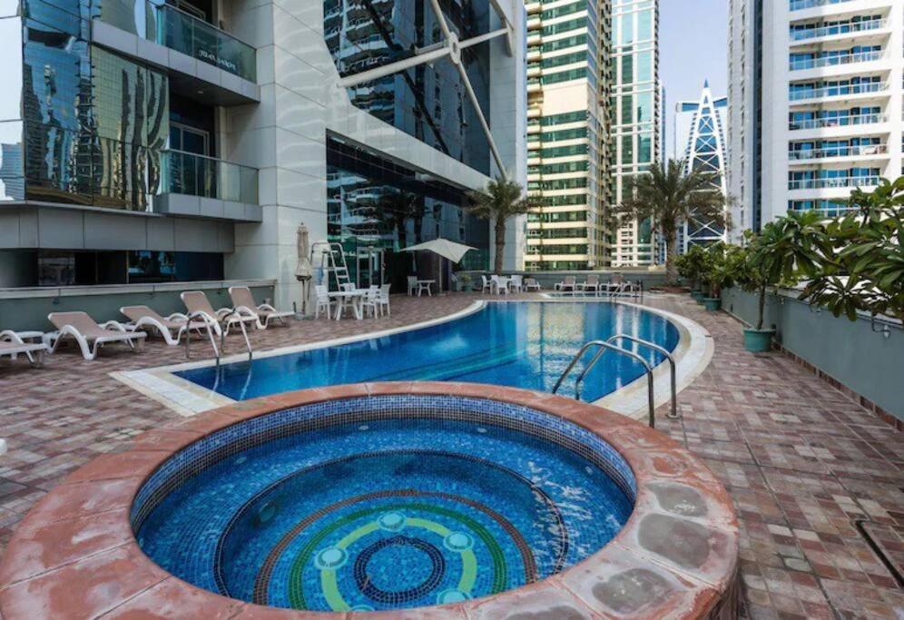 Daire La Buena Vida Homes - Luxe 1bd, Boutique Full Lakeview 1m To Metro, & Almas Tower