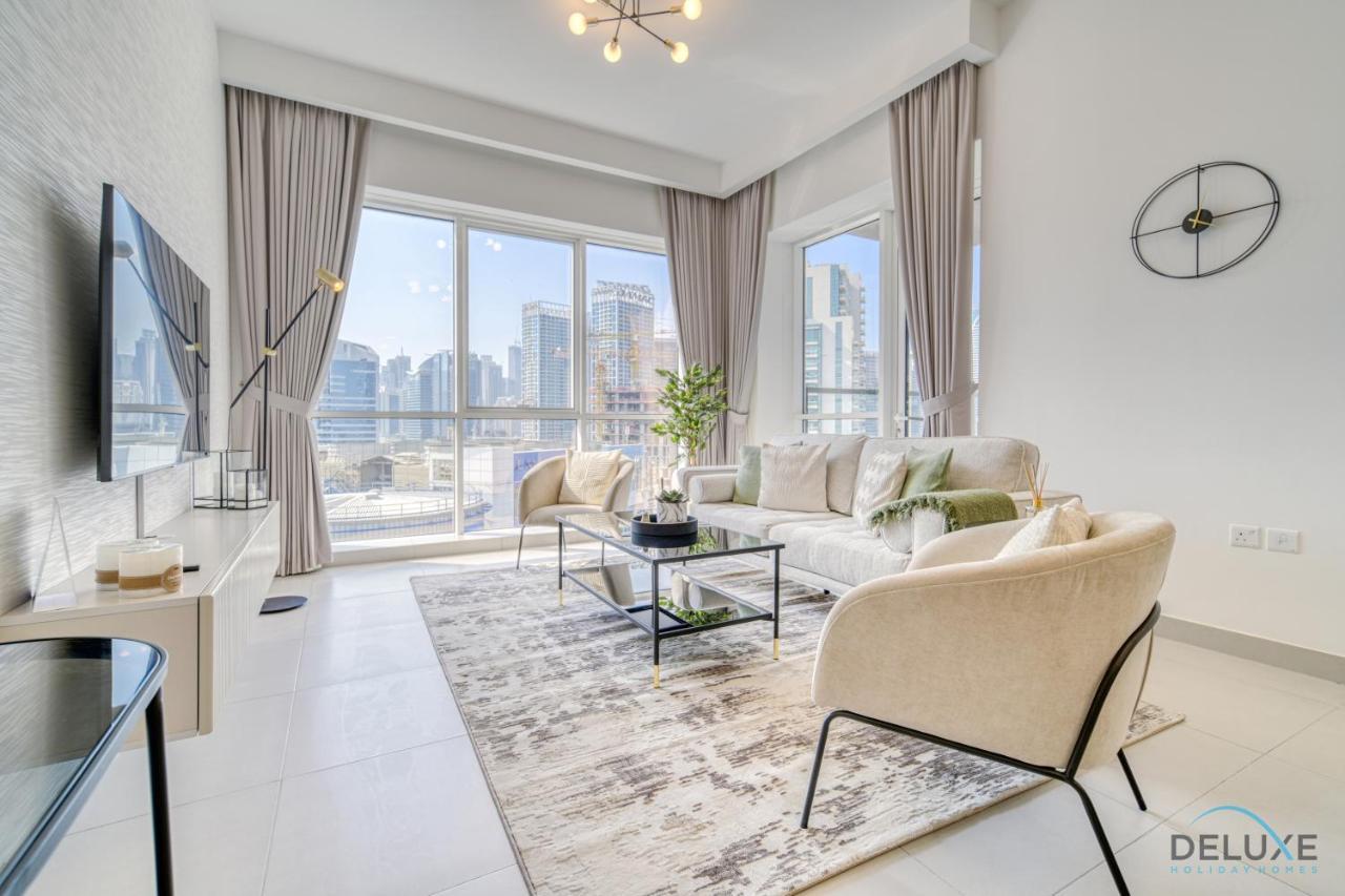 Of The Week Stylish 1br With Partial Burj Views By Deluxe Homes Apartment *