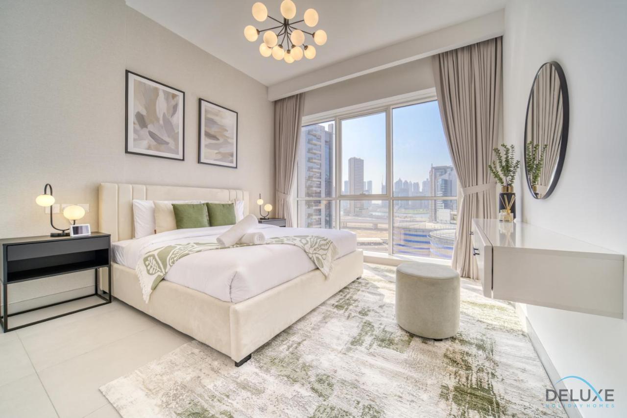 Of The Week Stylish 1br With Partial Burj Views By Deluxe Homes *