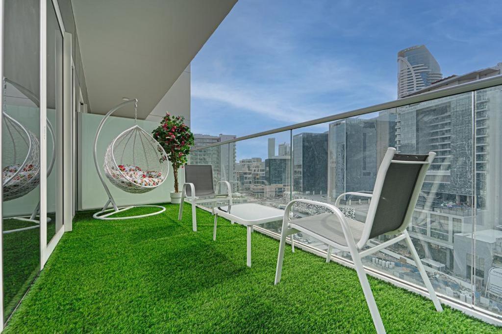 Cozy One Bedroom With Burj-khalifa View Dubai