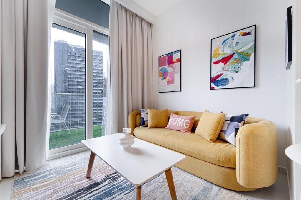 Apartment Cozy One Bedroom With Burj-khalifa View