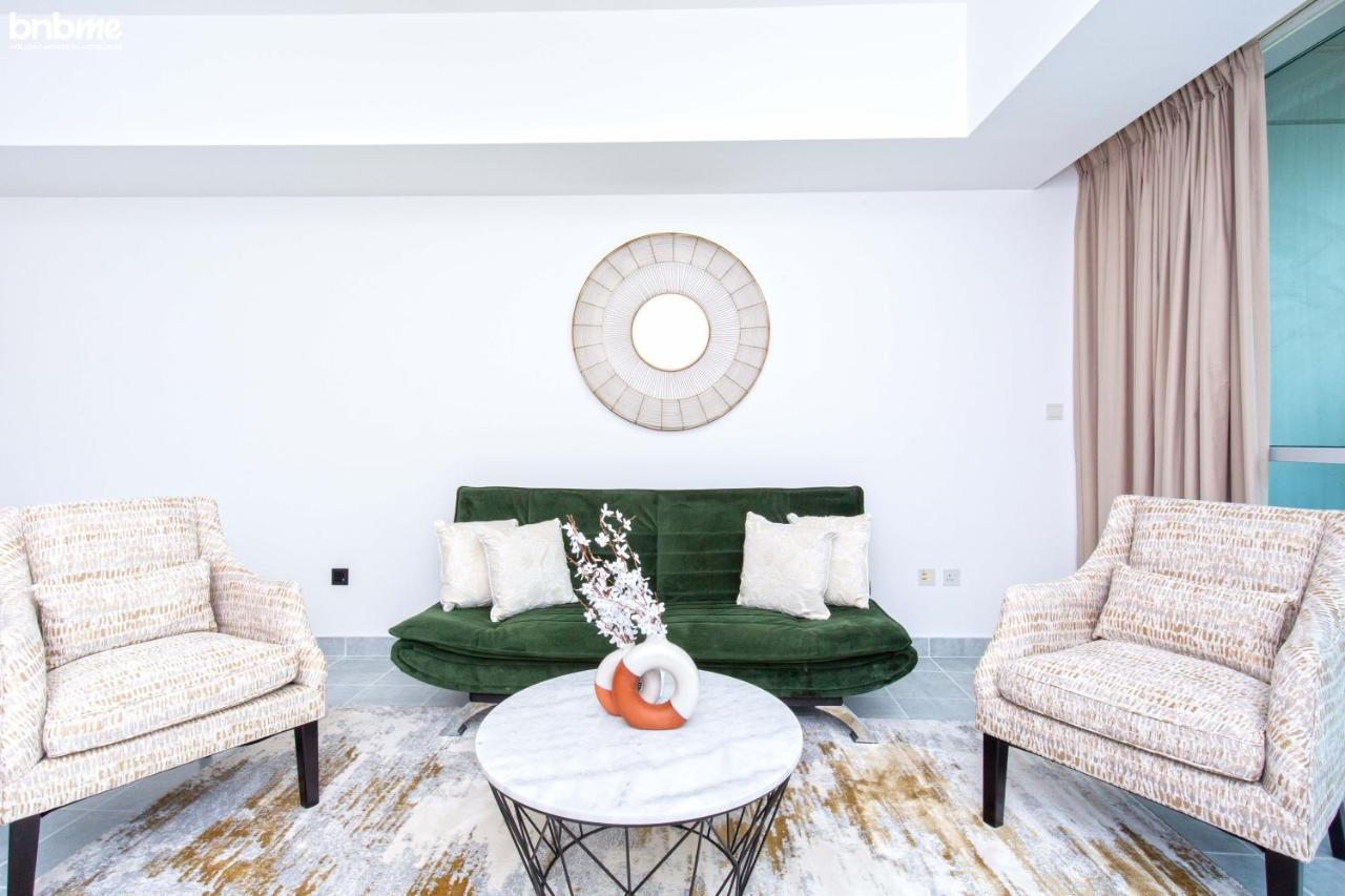 Apartamento Bnbmehomes - Sit Back & Enjoy Seeing The Luxury Yachts Drive By - B67 *