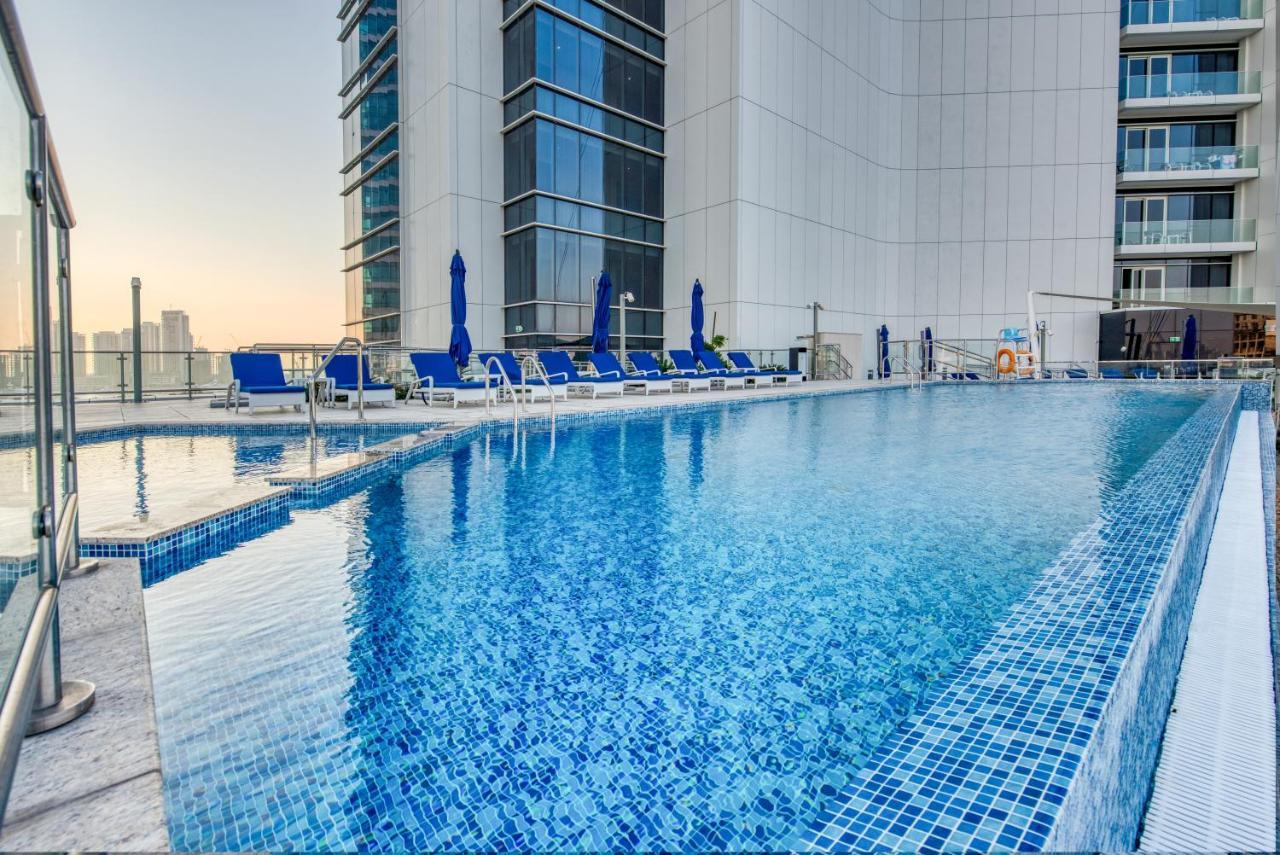 Avani Palm View Luxury *