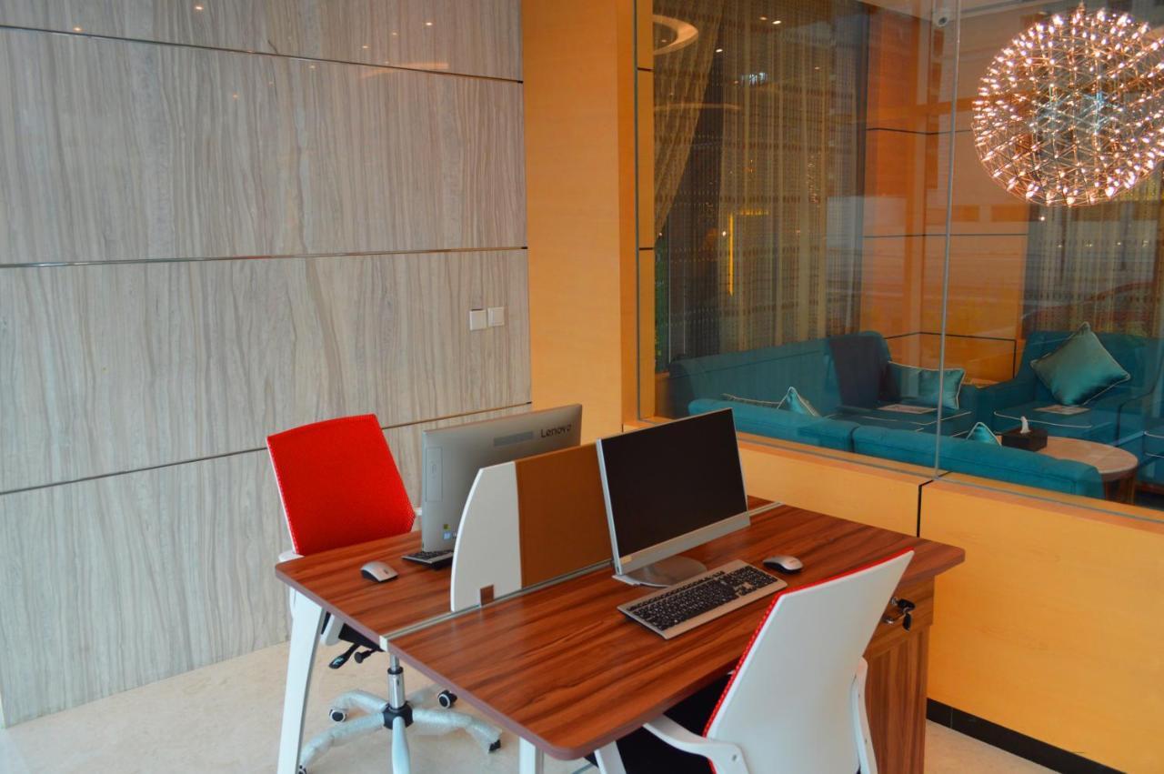 Tulip Al Barsha Aparthotel 4*