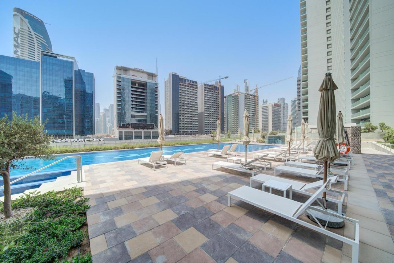 Brand New 1br - Business Bay - Burj Khalifa View 1303 Apartment Dubai