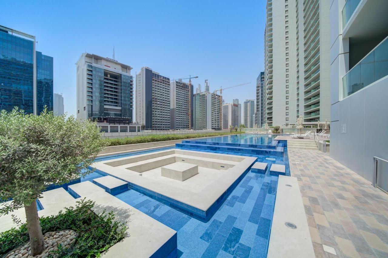 Brand New 1br - Business Bay - Burj Khalifa View 1303 Apartment *