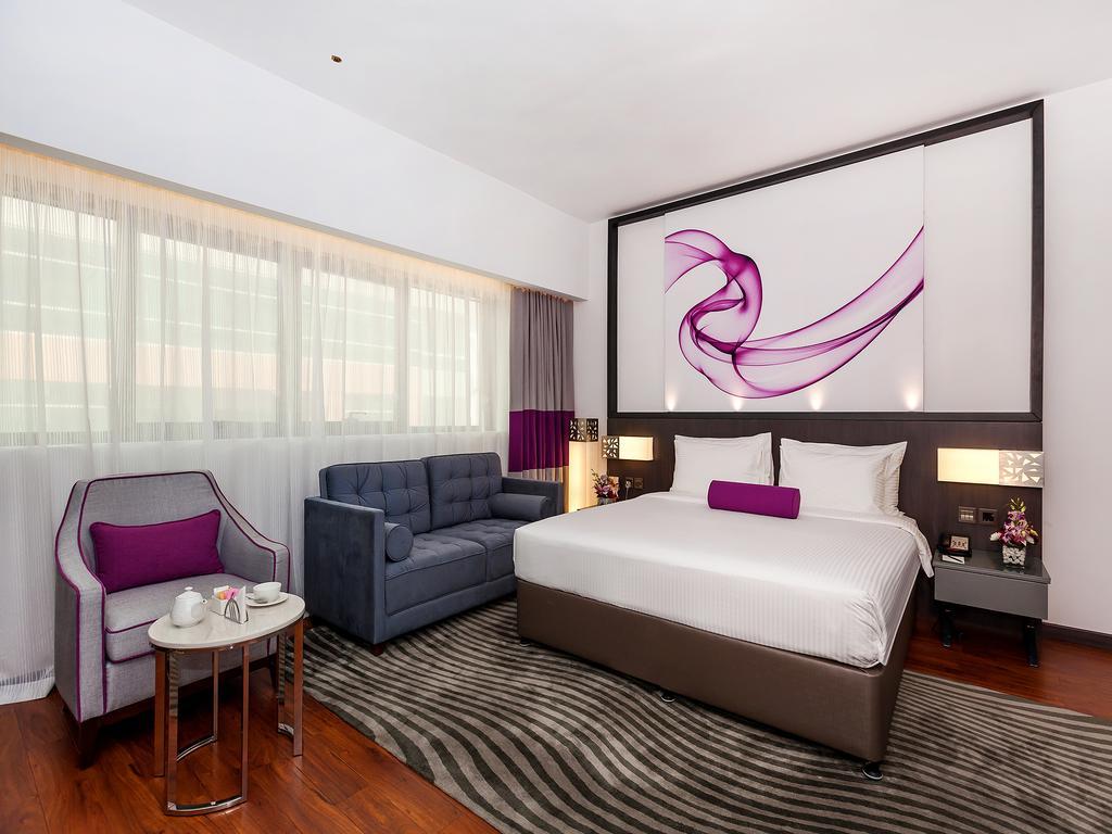 Howard Johnson Plaza By Wyndham Deira