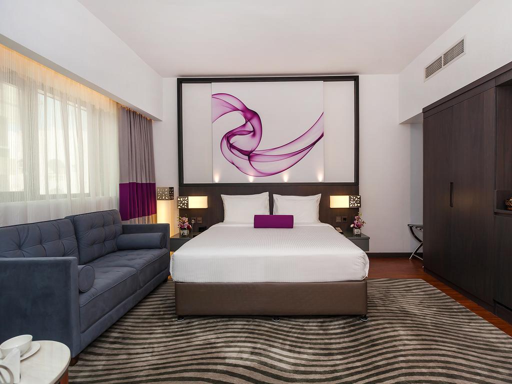 Howard Johnson Plaza By Wyndham Deira