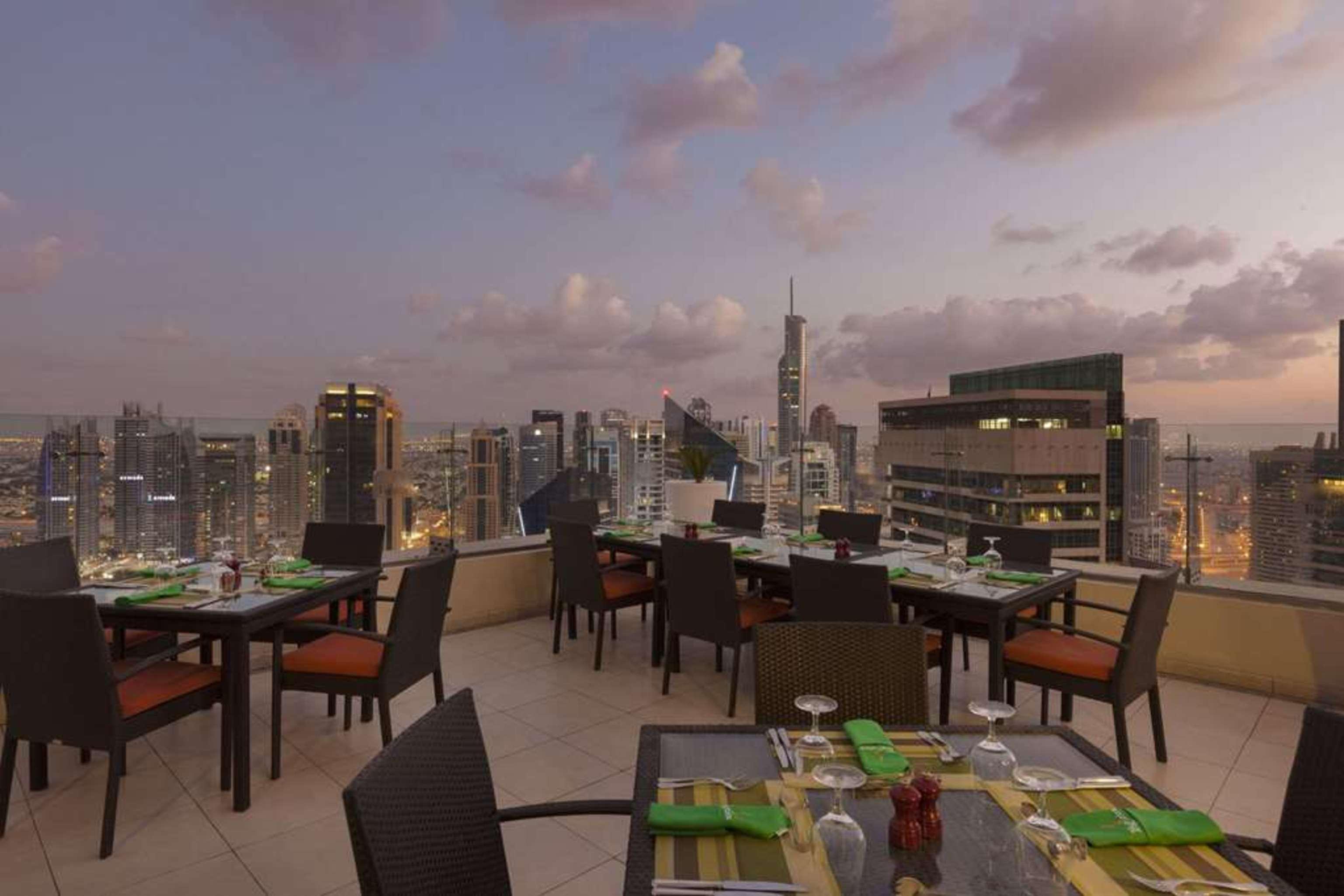 Hotel Delta By Marriott Jumeirah Beach, Dubai