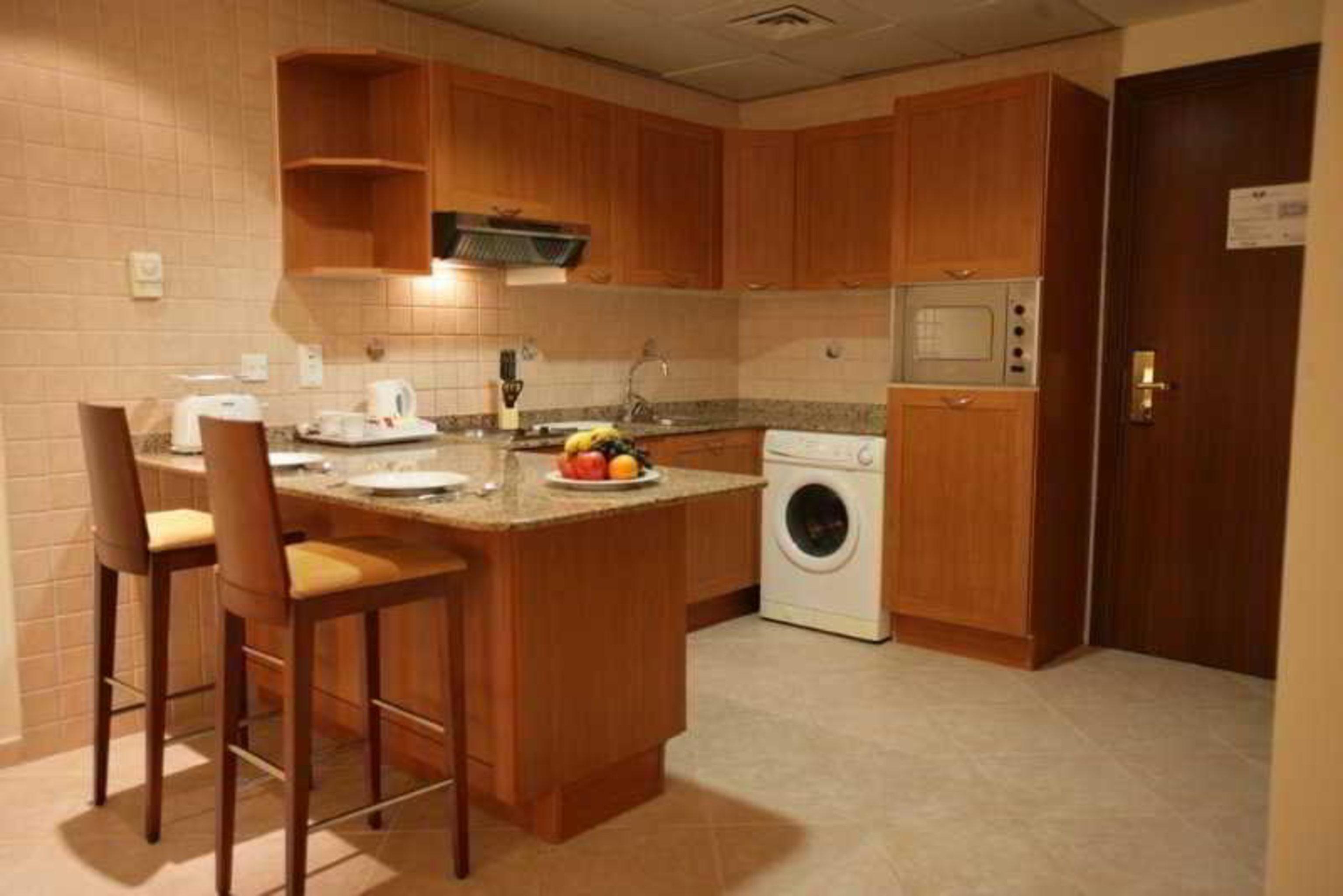Belvedere Court Deluxe Hotel 4*