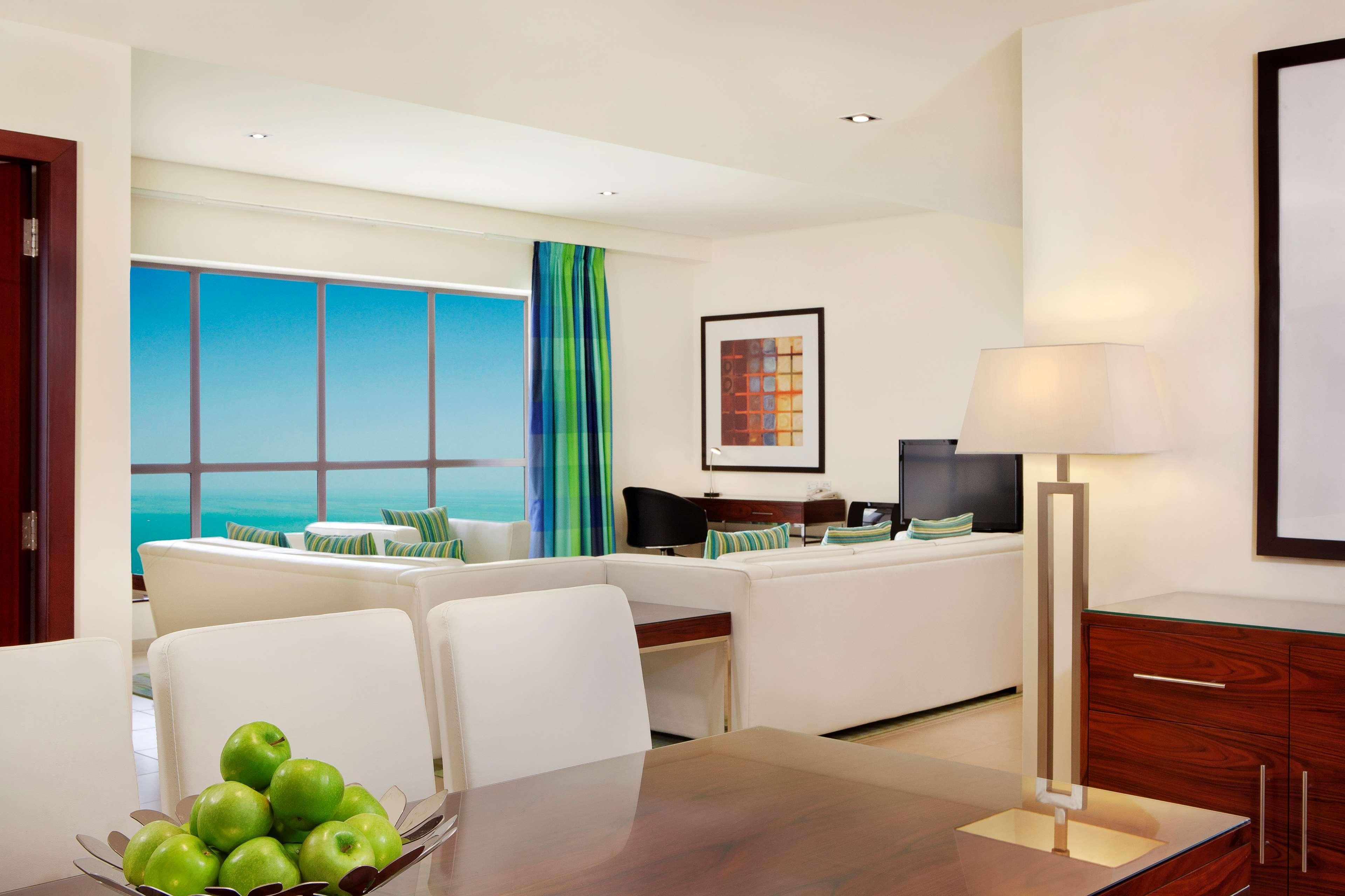 Hilton The Walk Hotel