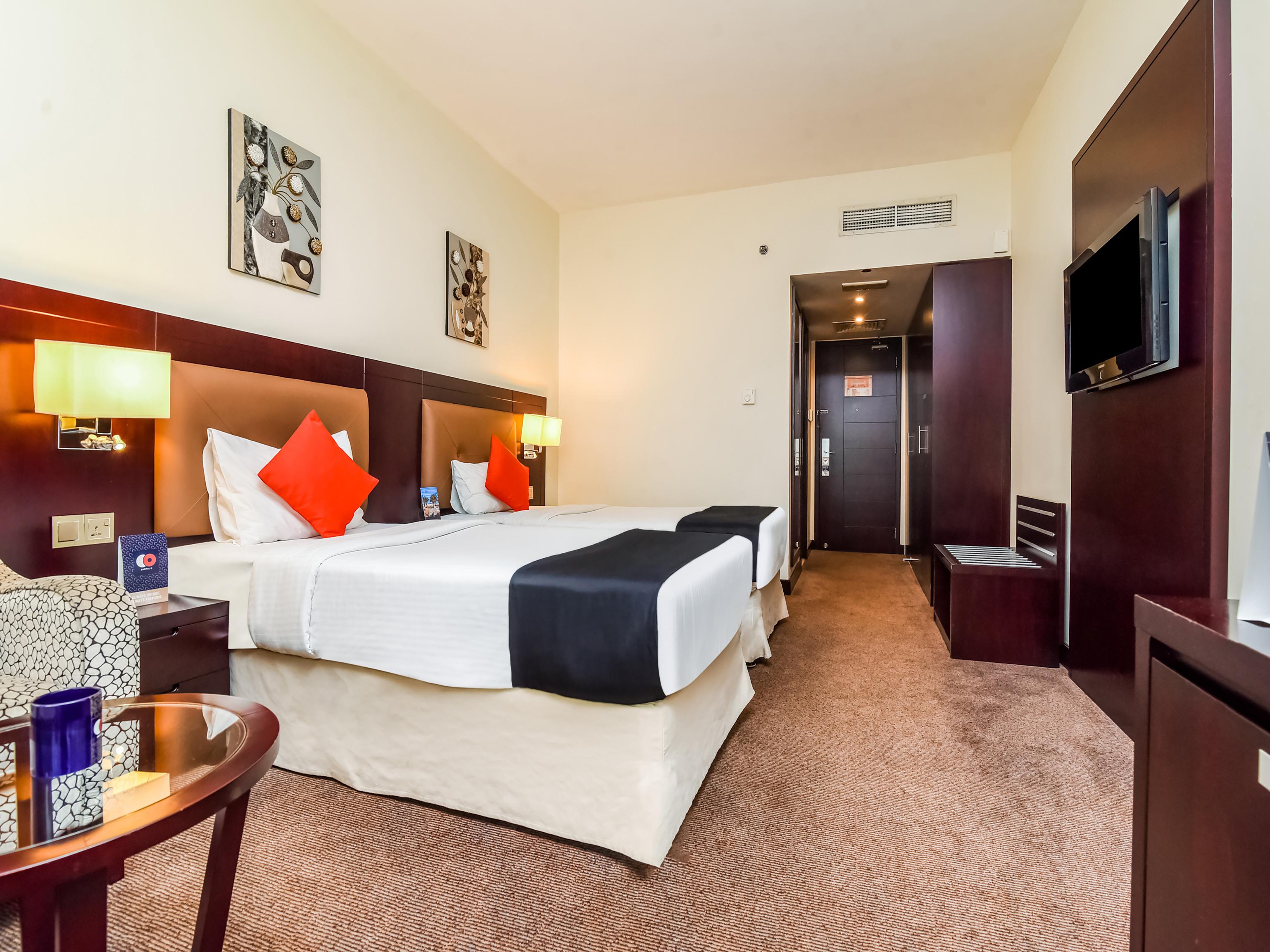 Hotel Landmark Summit 4*