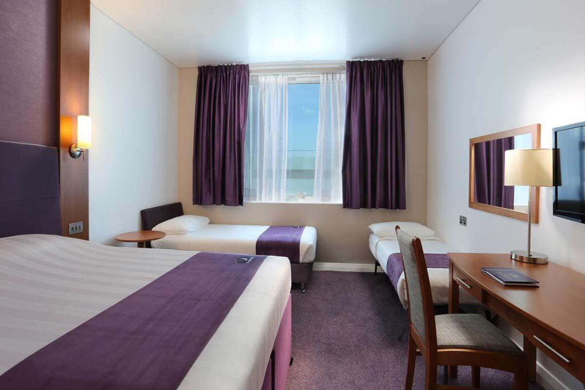 Premier Silicon Oasis Hotel
