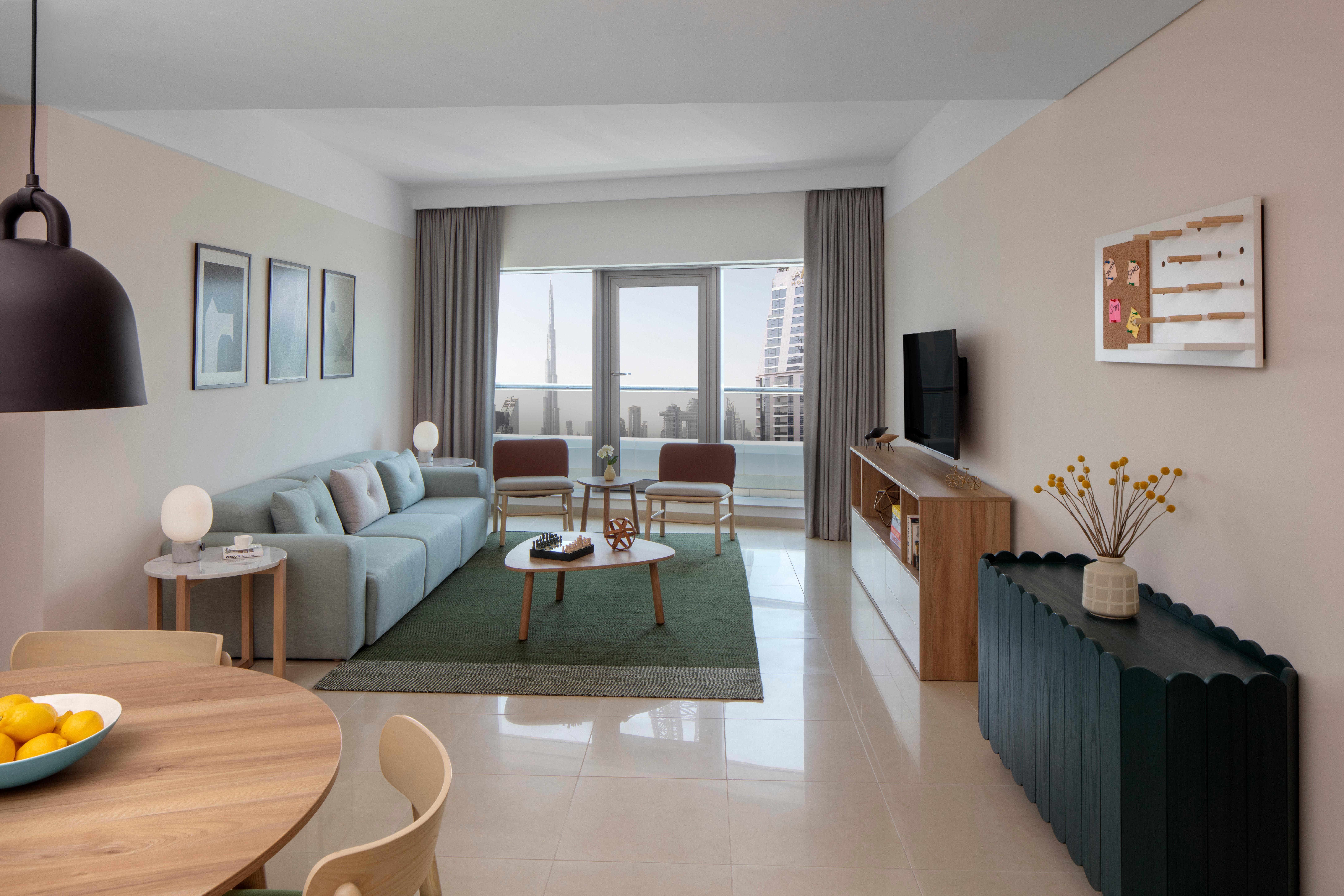 Staybridge Financial Centre By Ihg Hotel