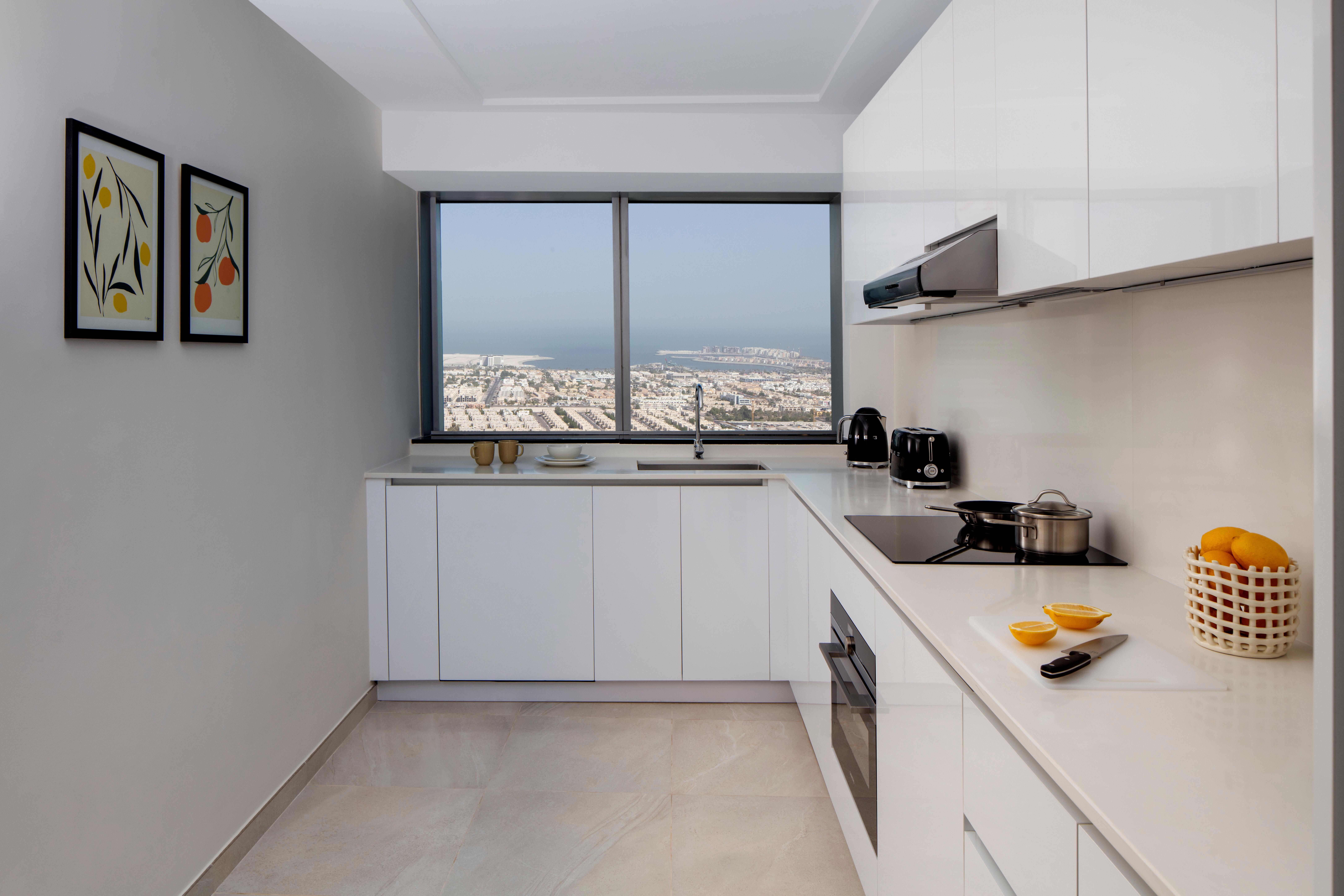 Staybridge Financial Centre By Ihg 4* Dubai