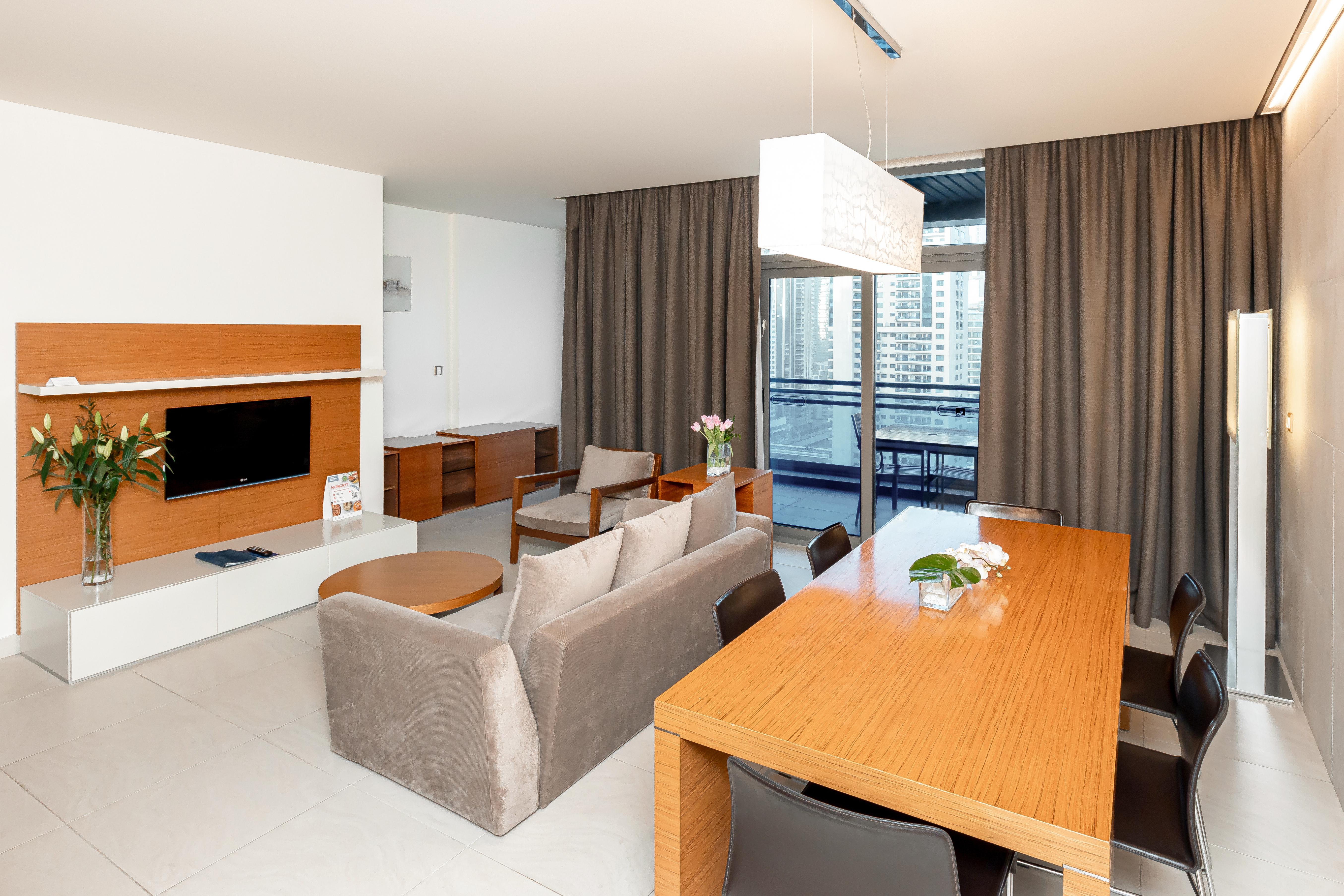Radisson Blu Residence, Marina Aparthotel Dubai