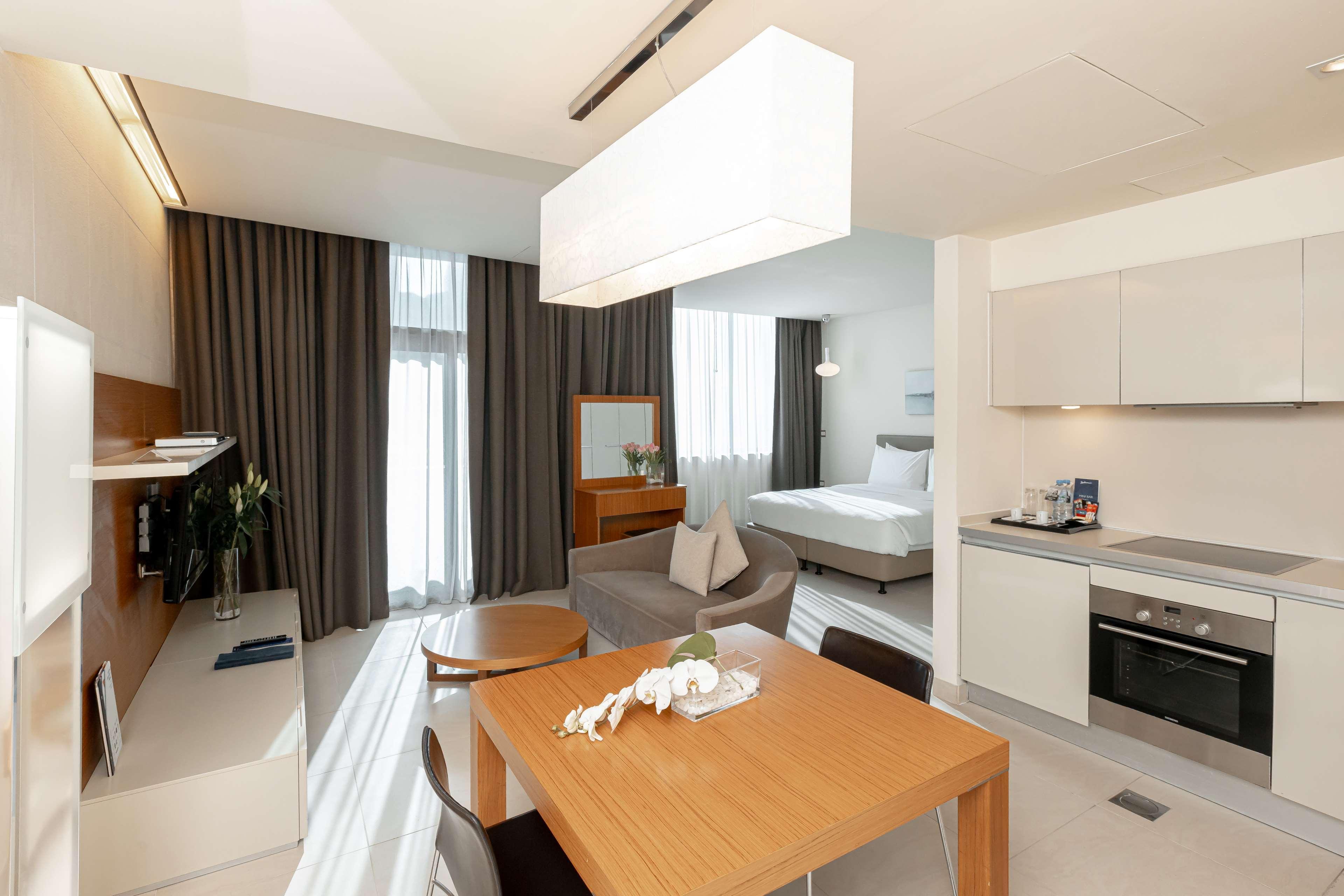 Radisson Blu Residence, Marina 5*