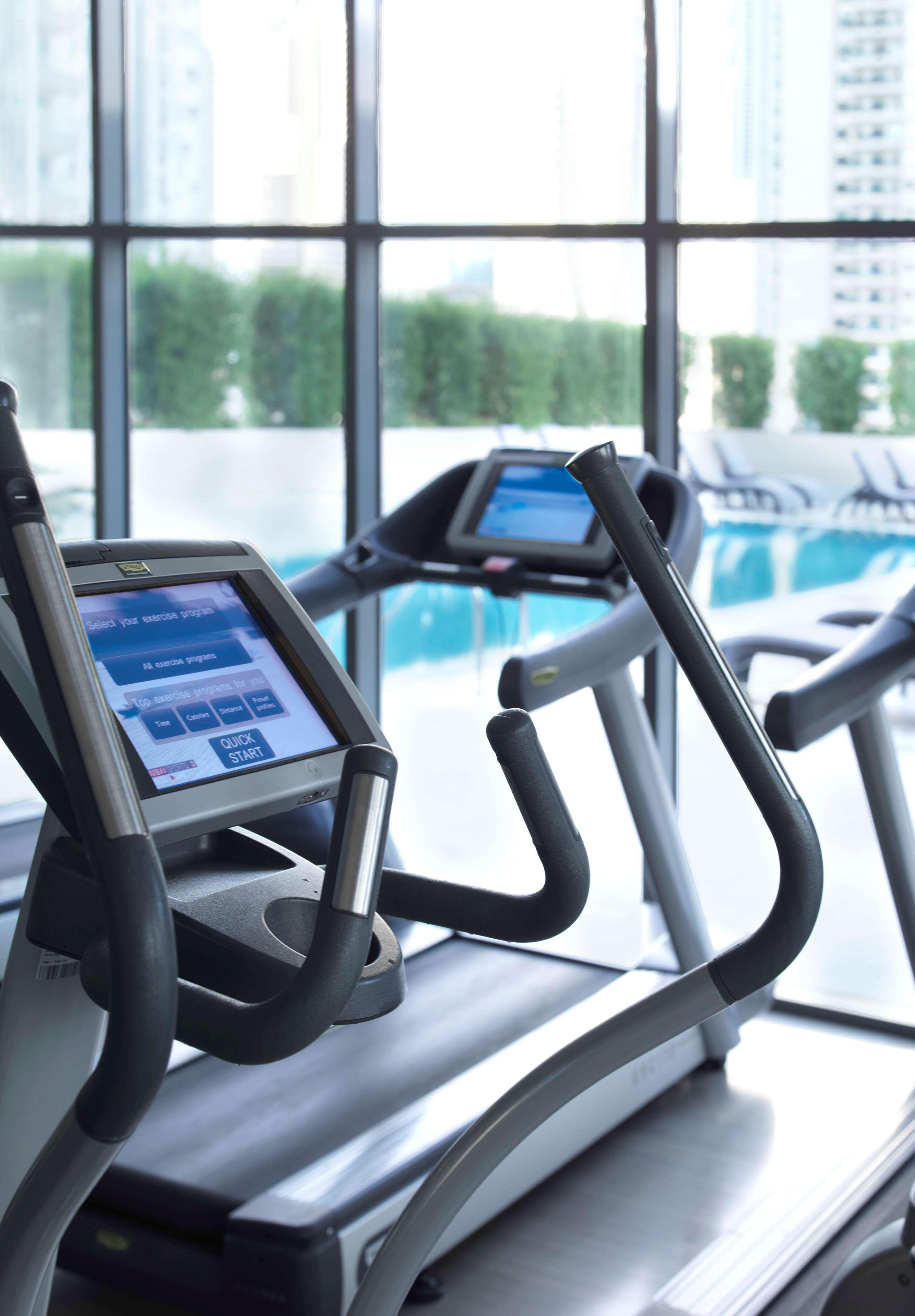 Aparthotel Radisson Blu Residence, Marina Dubai