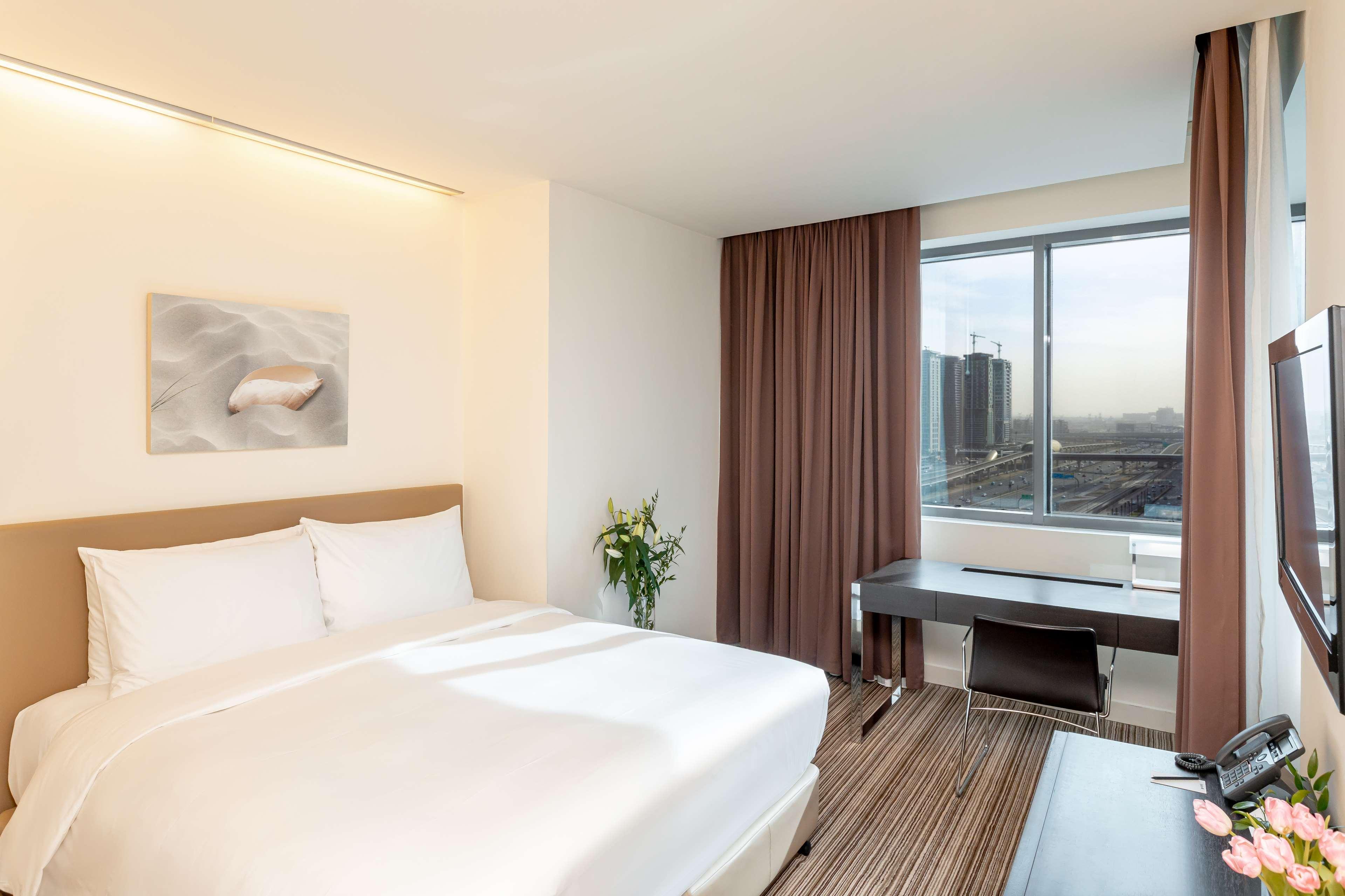 Radisson Blu Residence, Marina Aparthotel Dubai