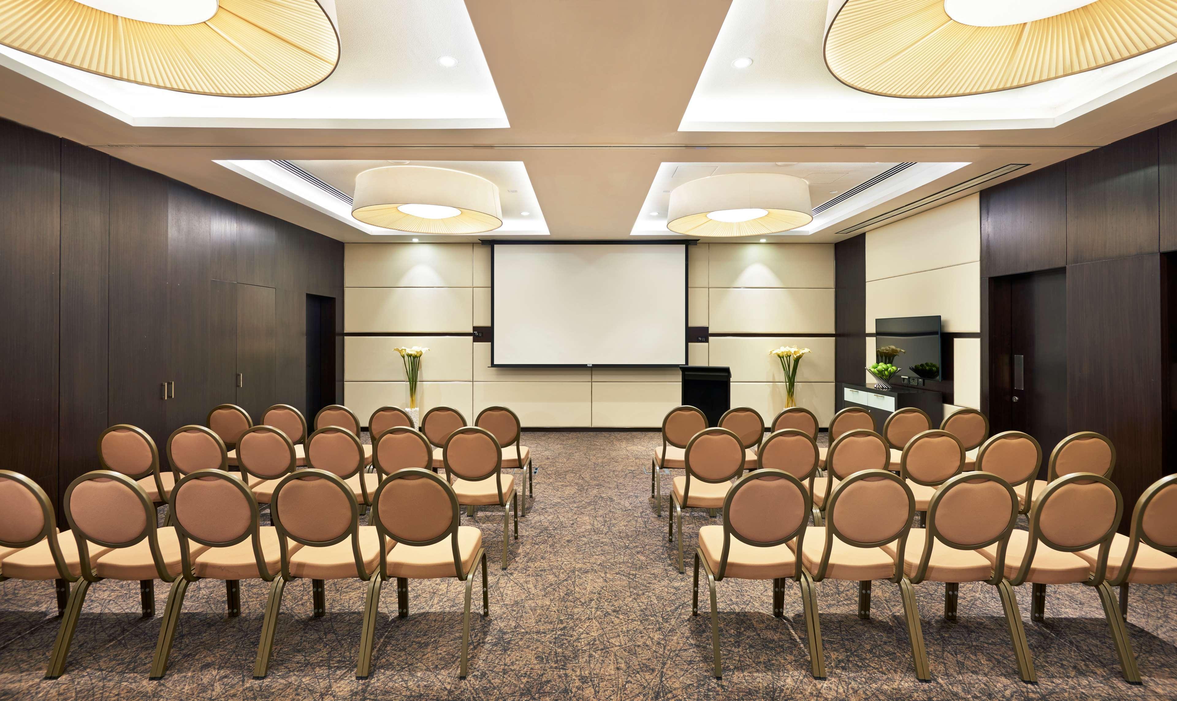 Hyatt Place Al Rigga Hotel
