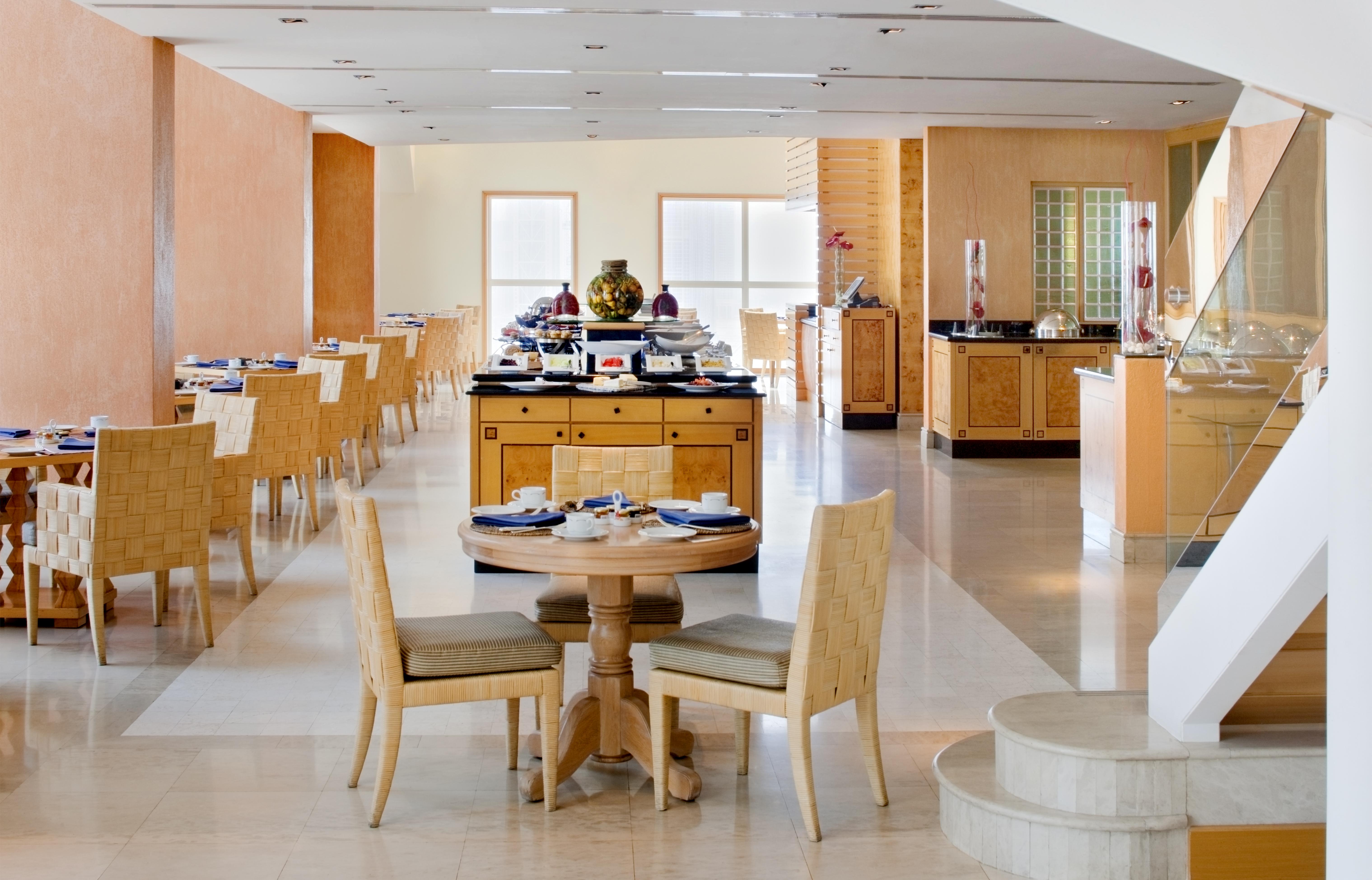Dusit Thani 5* Dubai