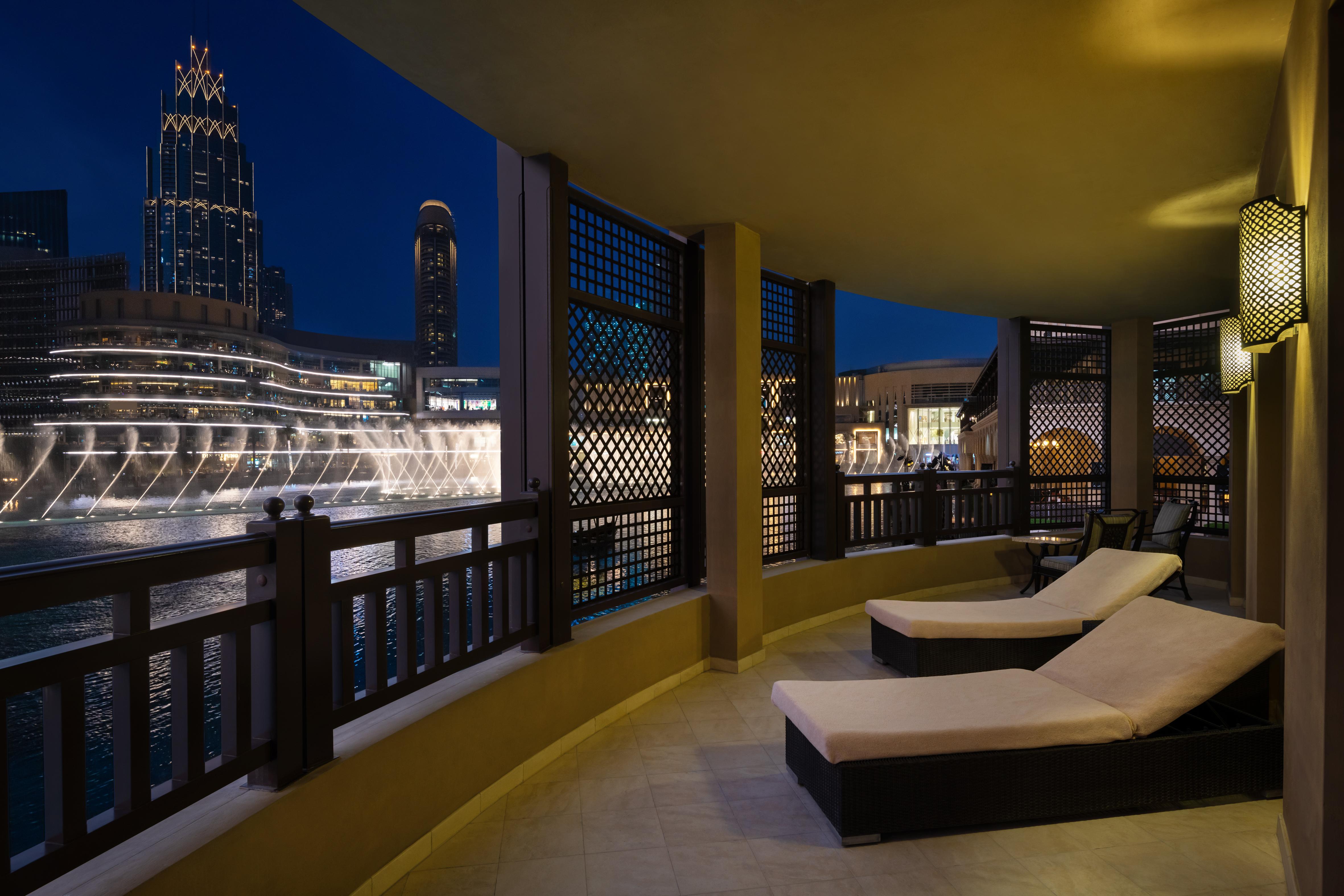 Palace Downtown Hotel