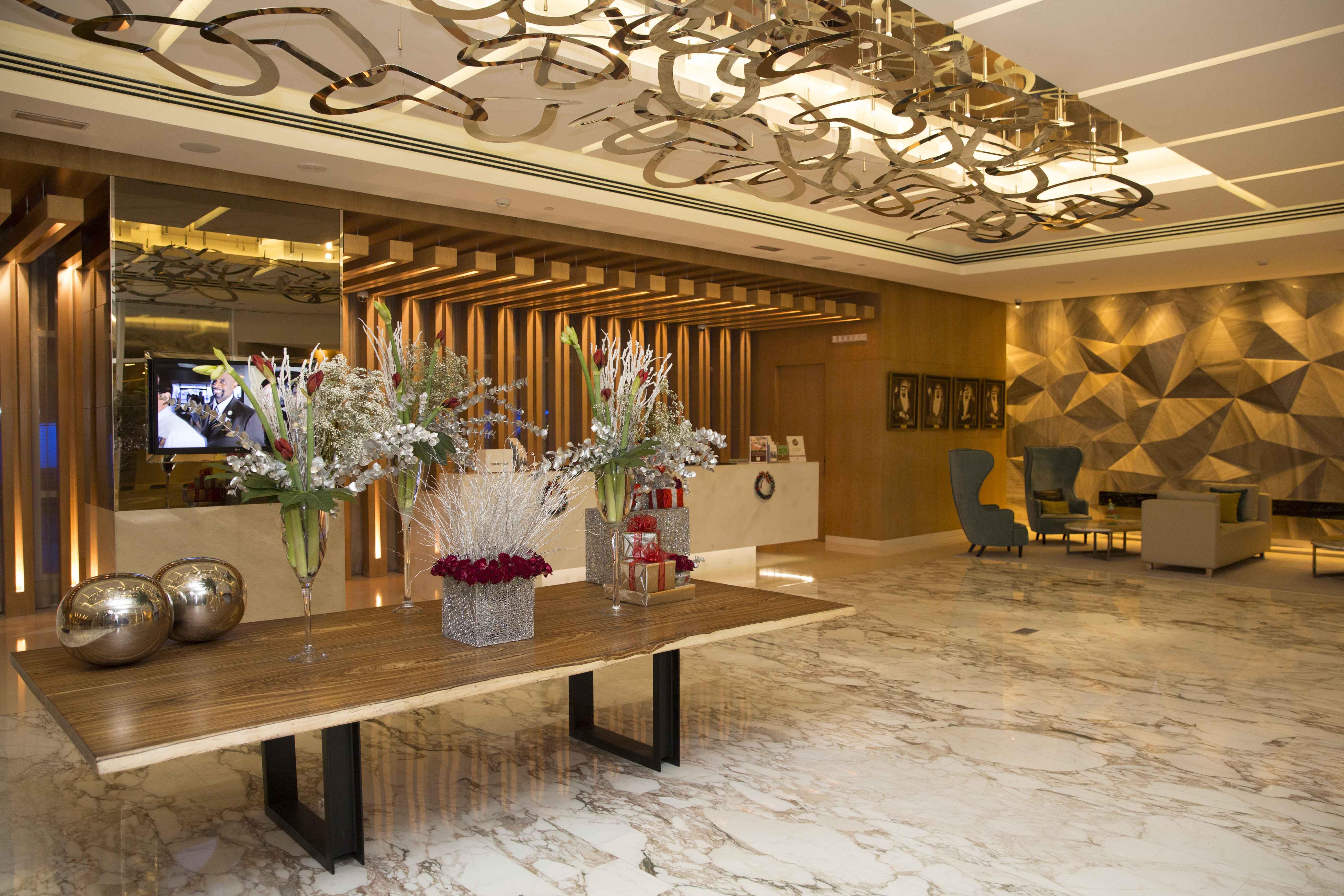 Doubletree By Hilton Jumeirah Beach Resort 4*