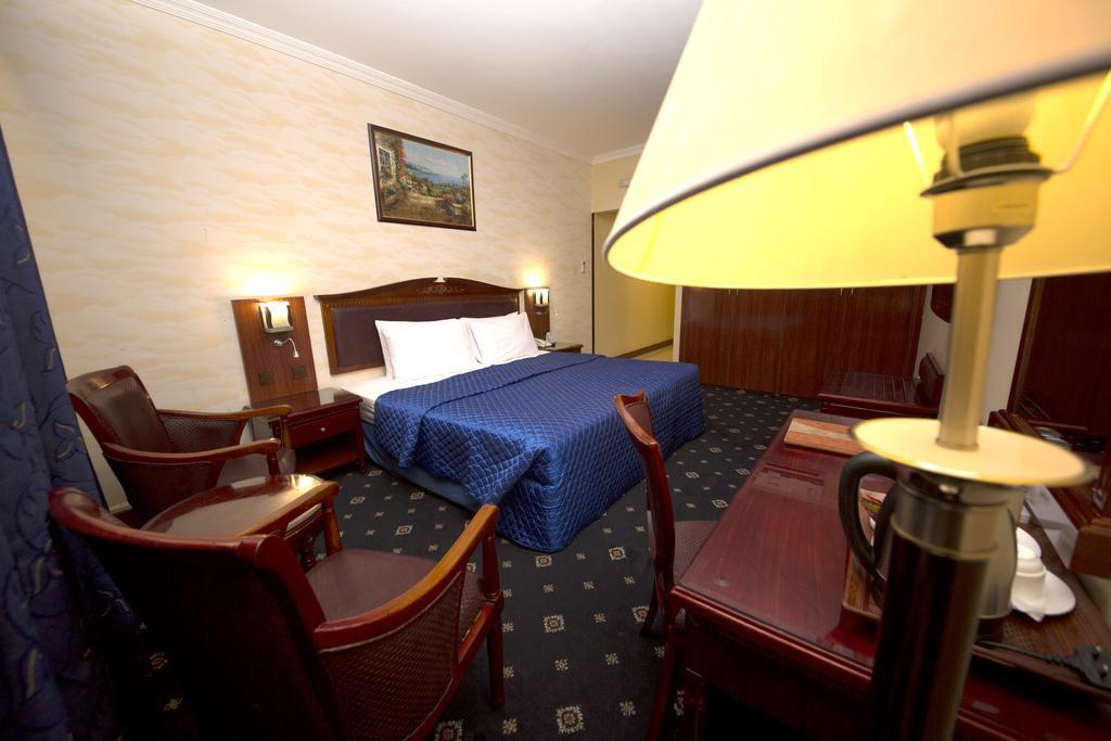 Hotel Mount Royal 2*