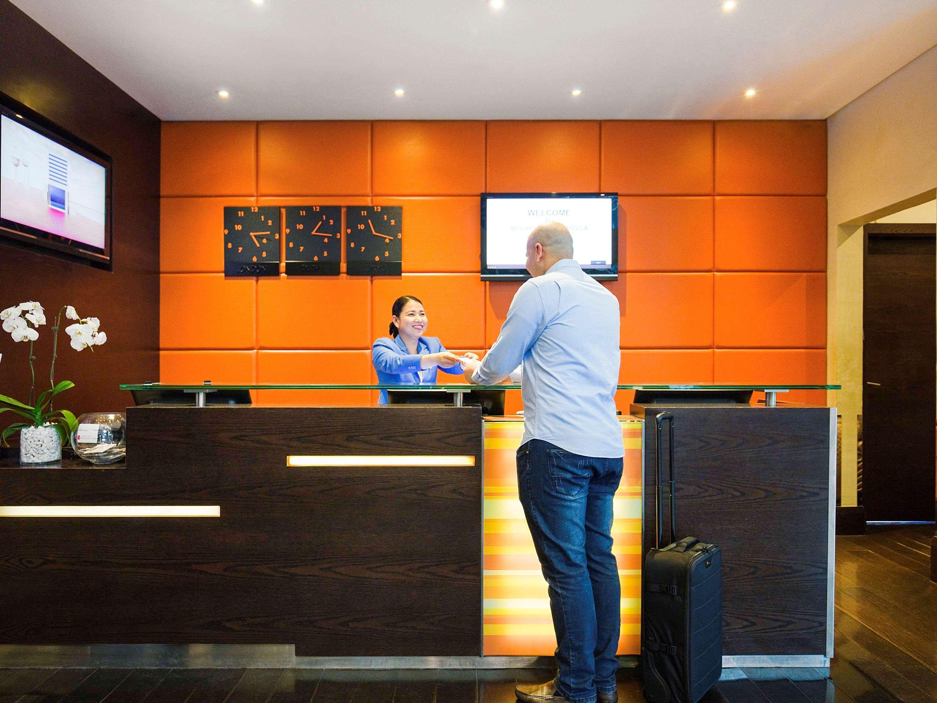 Ibis Al Rigga Hotel 3*