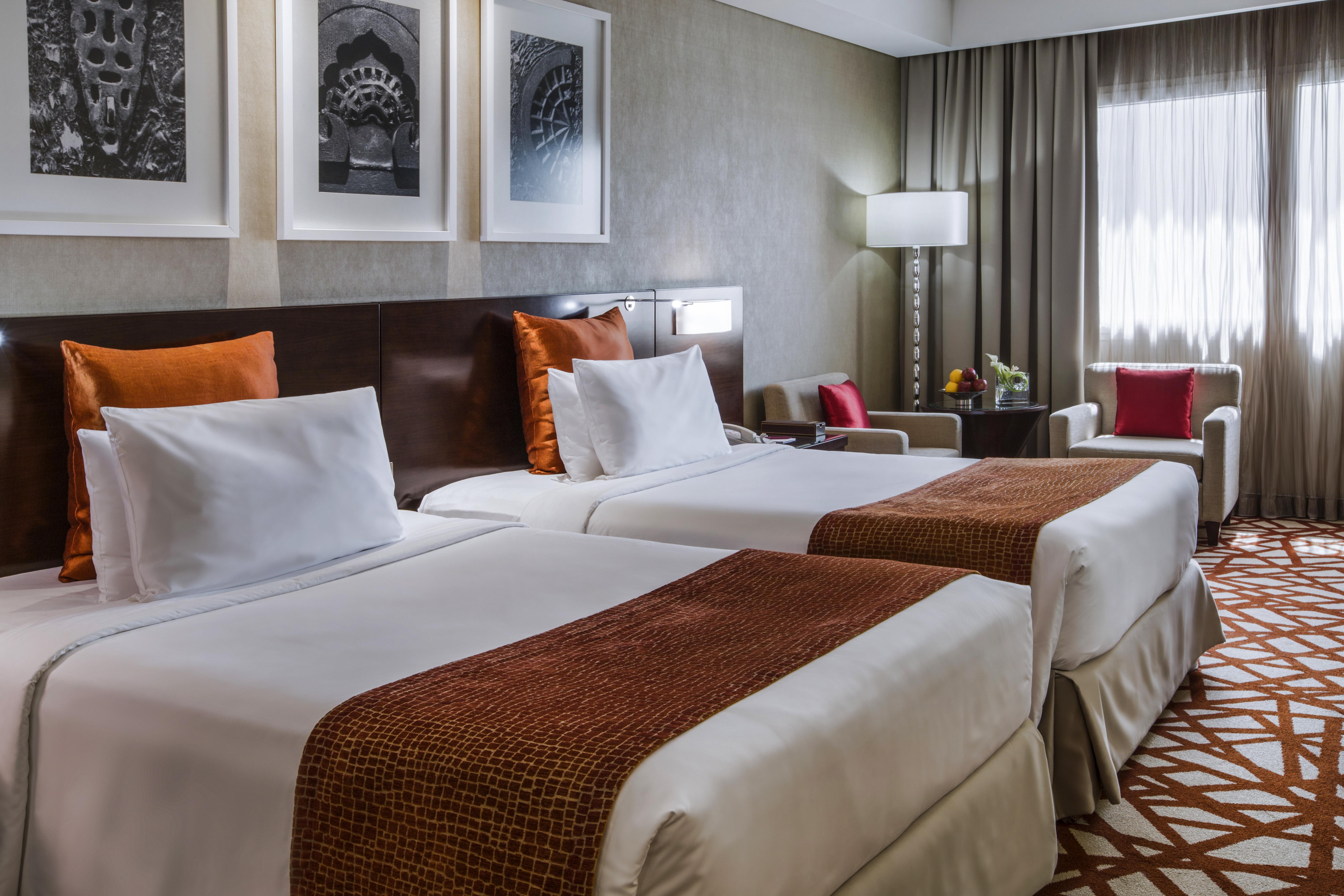 Crowne Plaza Deira By Ihg Hotel Dubai