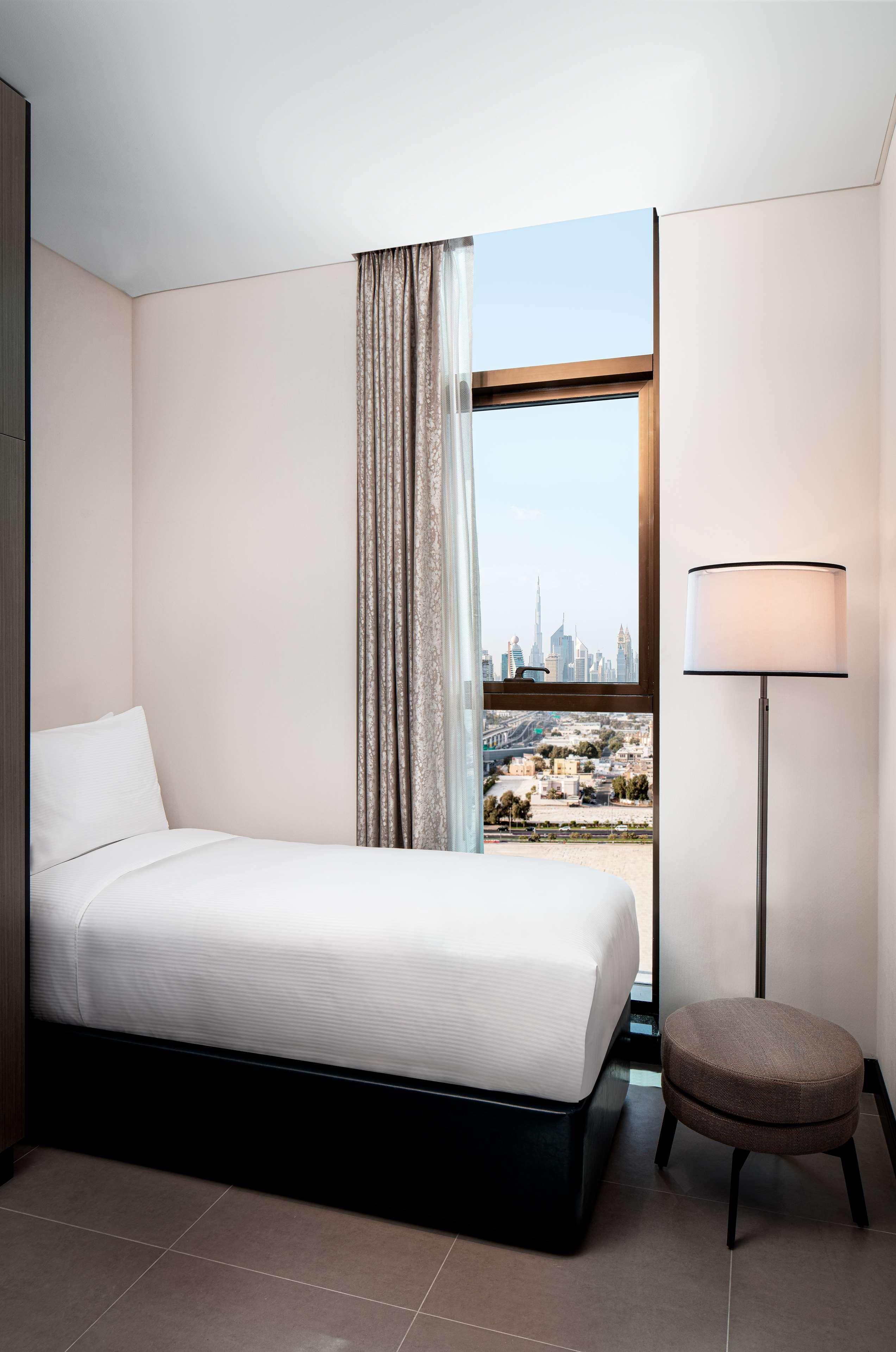 Apart Otel Doubletree By Hilton And Residences - Al Barsha 4*