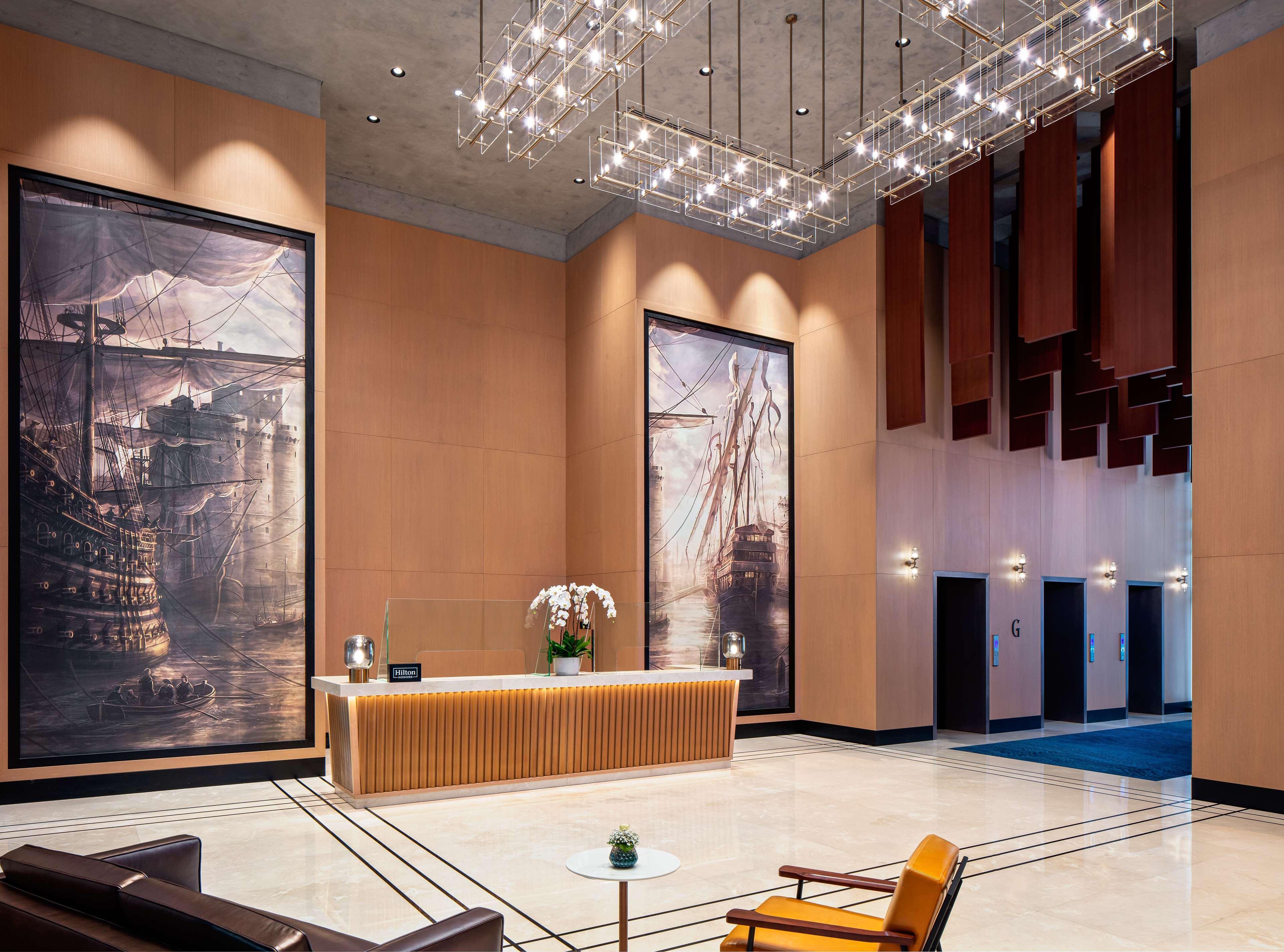 Doubletree By Hilton And Residences - Al Barsha Apart Otel