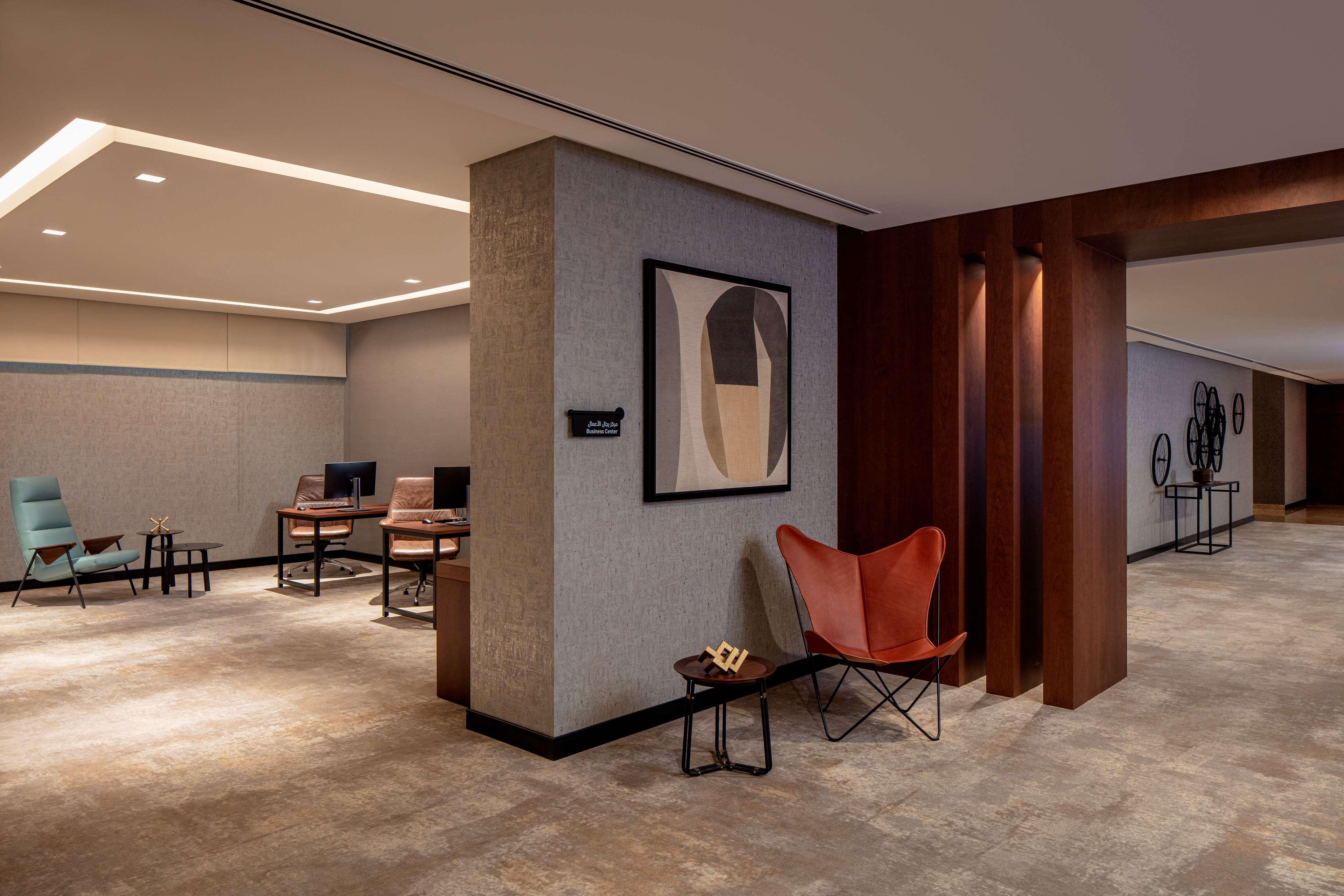 Doubletree By Hilton And Residences - Al Barsha Apart Otel Dubai