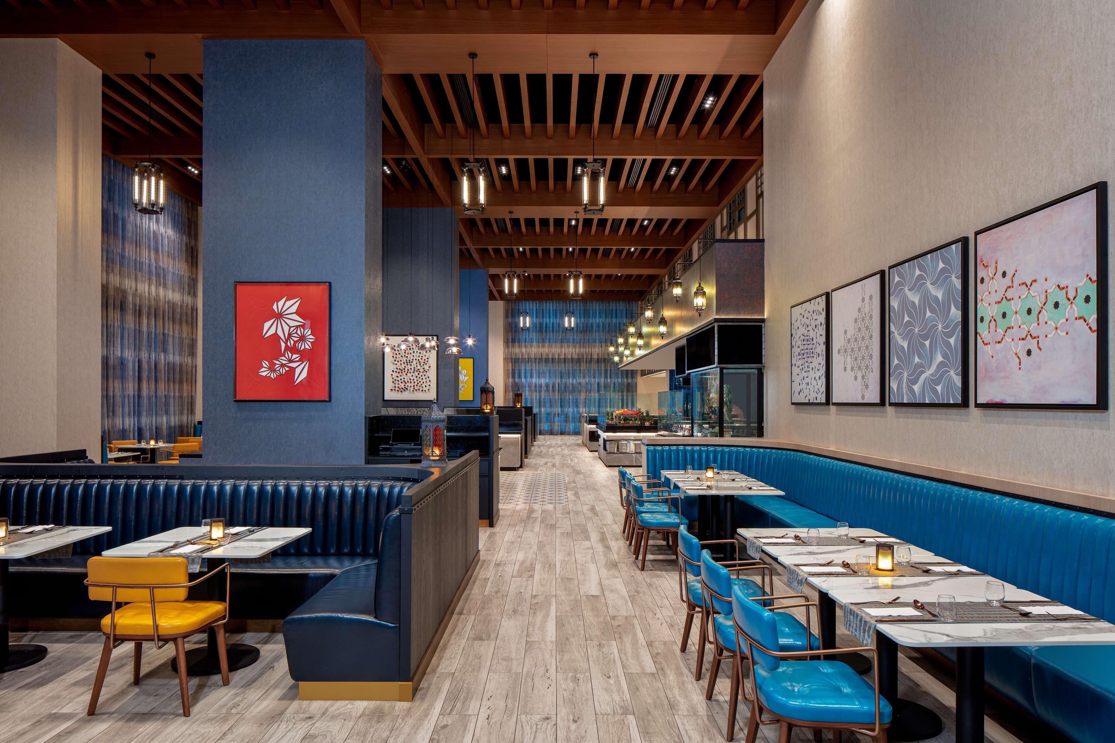 Doubletree By Hilton And Residences - Al Barsha Apart Otel 4*
