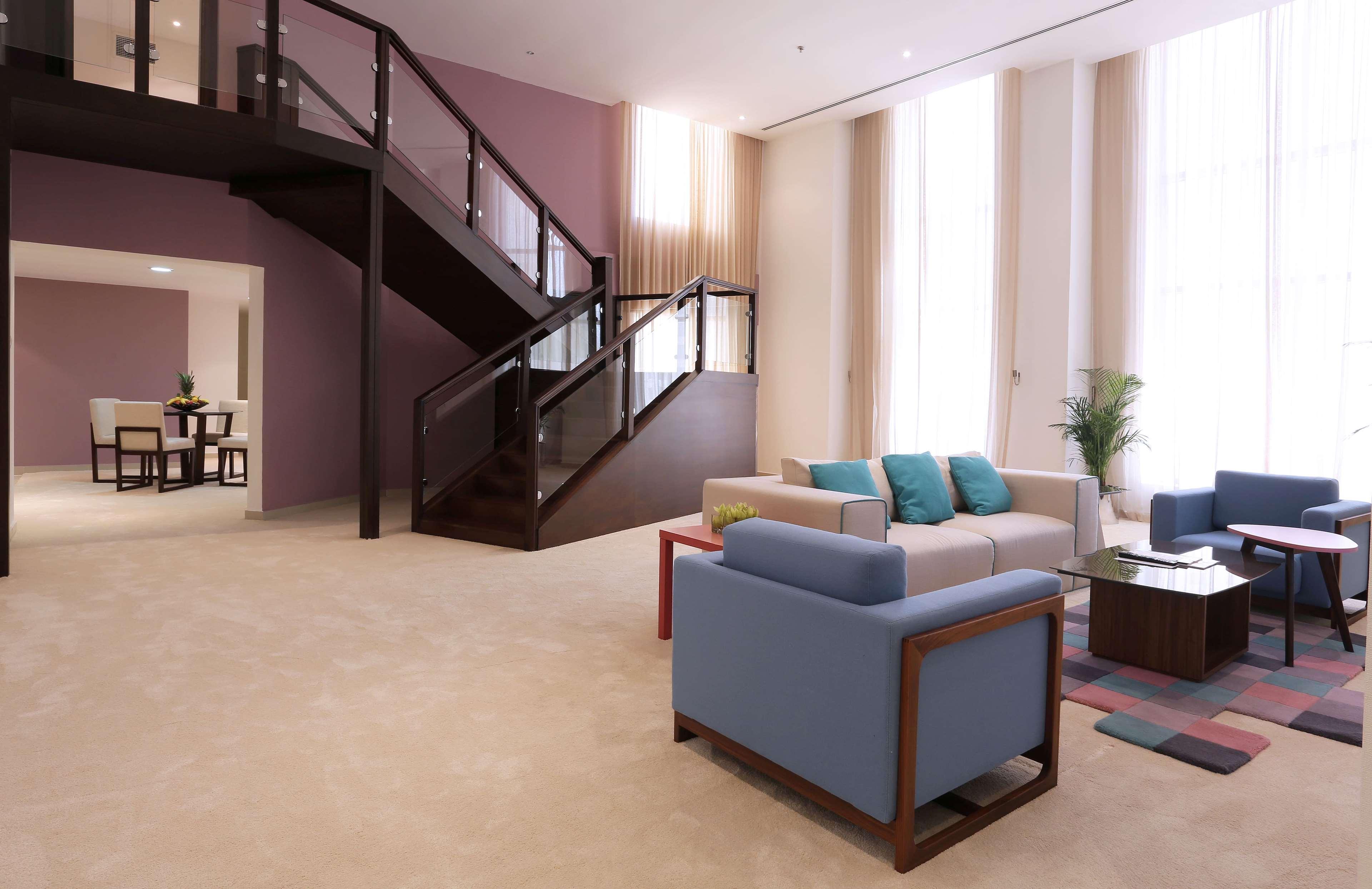 Ramada Hotel, And By Wyndham Jbr 4* Dubai