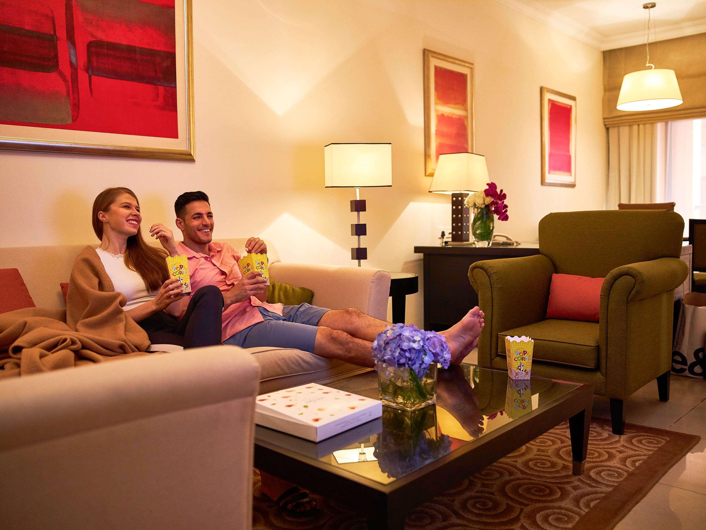 Mercure Barsha Heights Aparthotel 4*