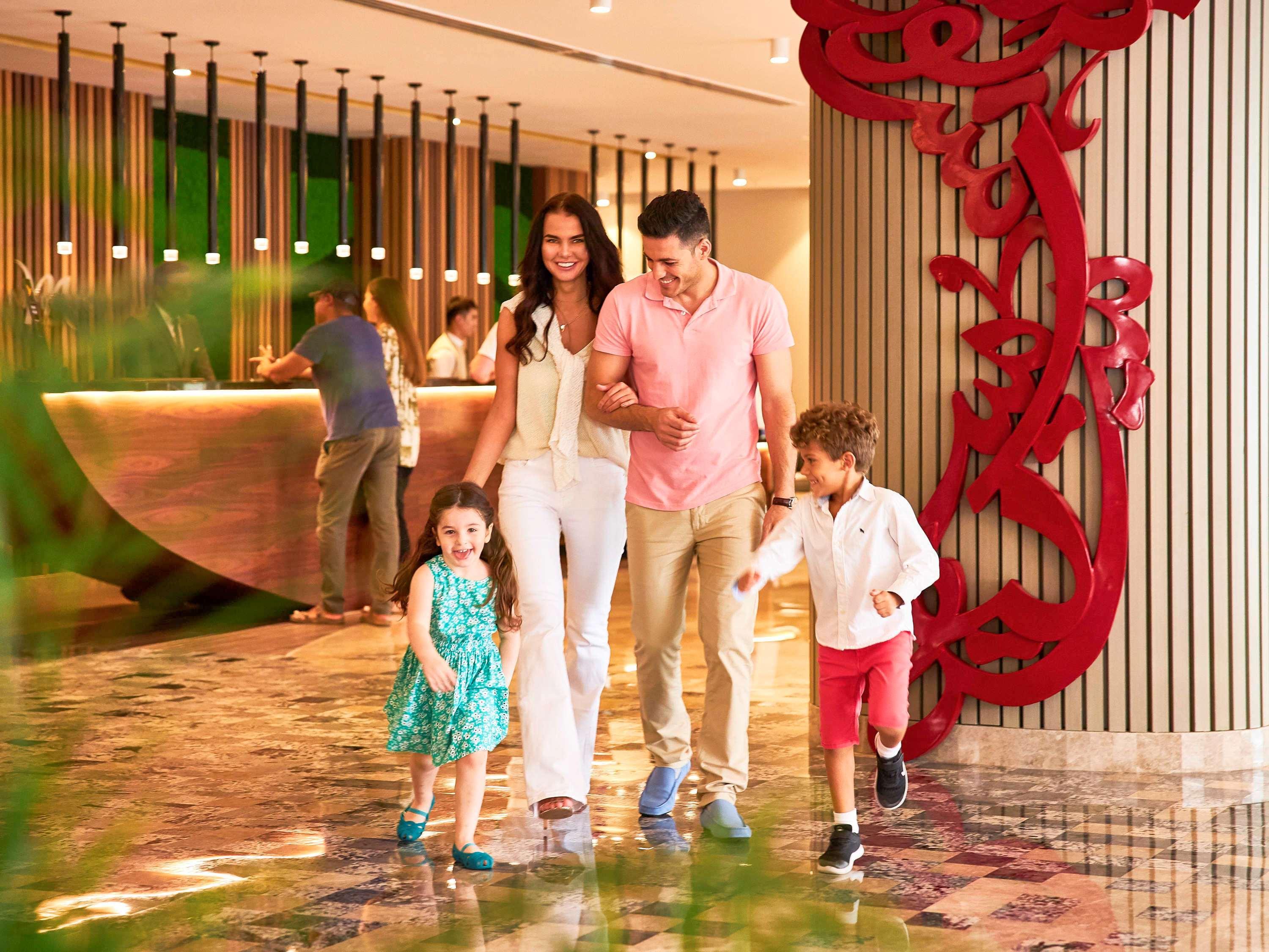 Mercure Barsha Heights Aparthotel 4*