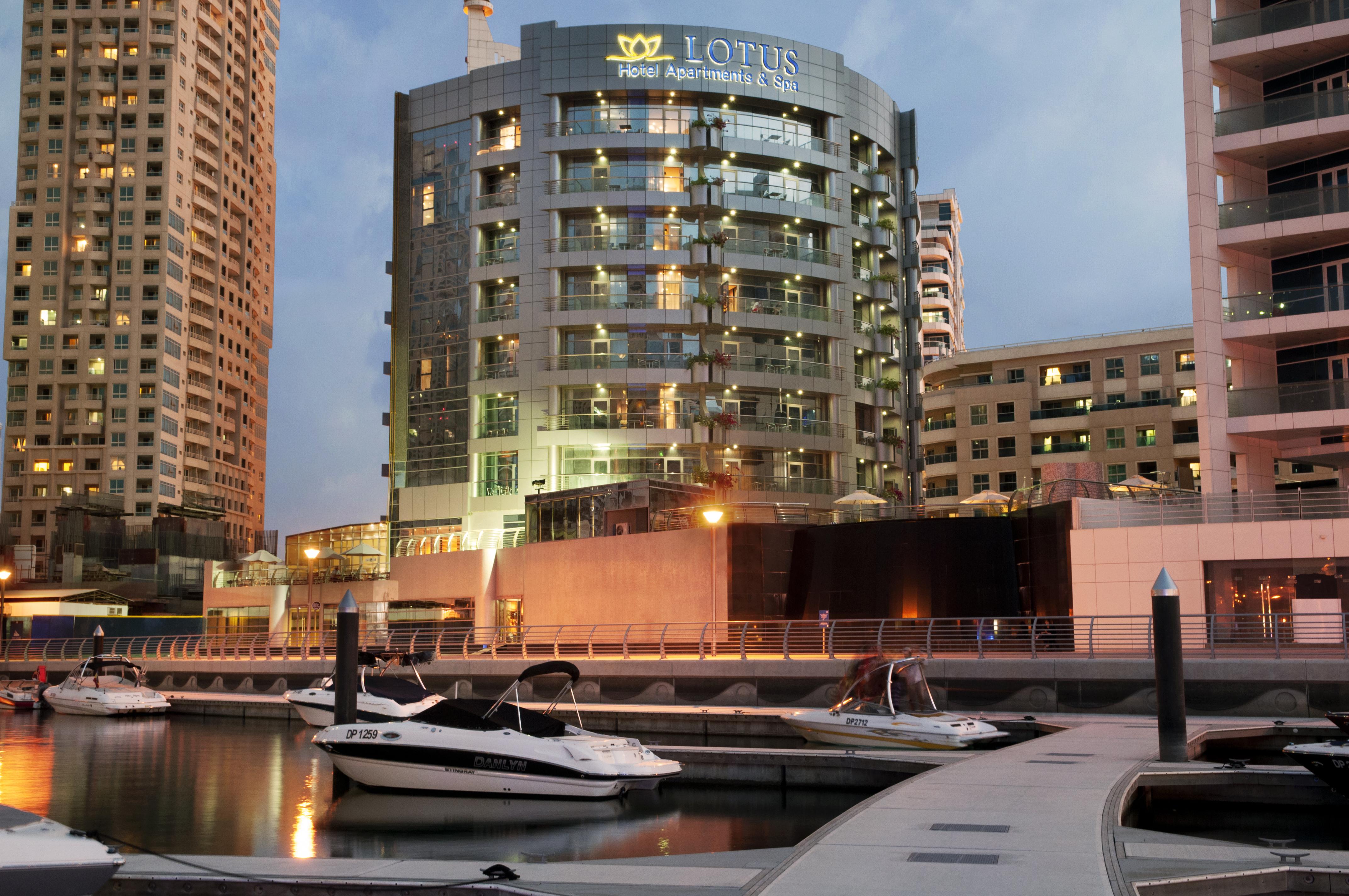 Signature And Apart Otel Dubai