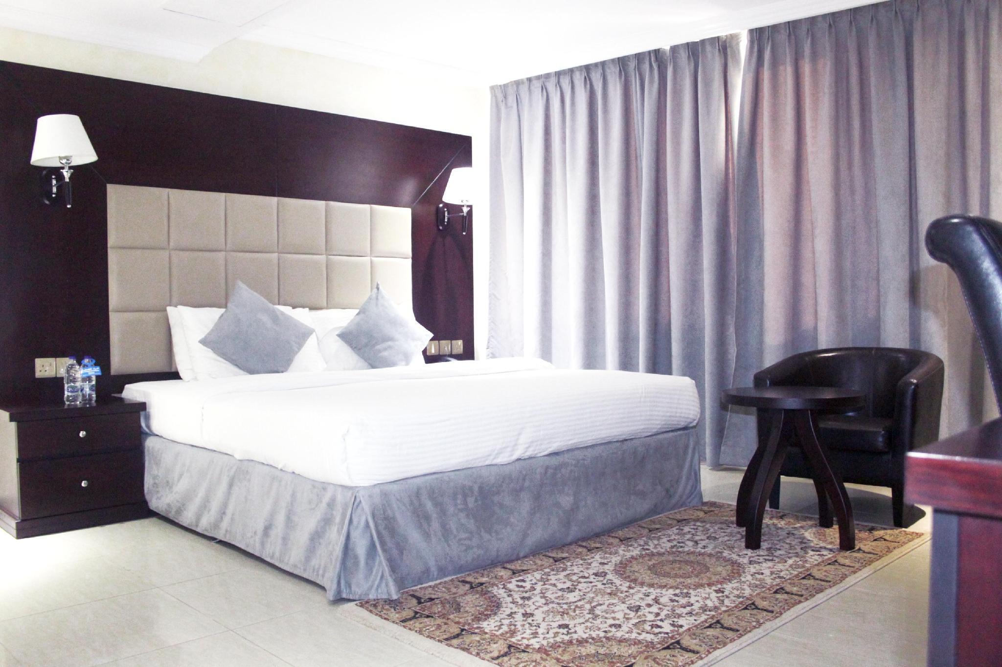 Royal Falcon Dubai