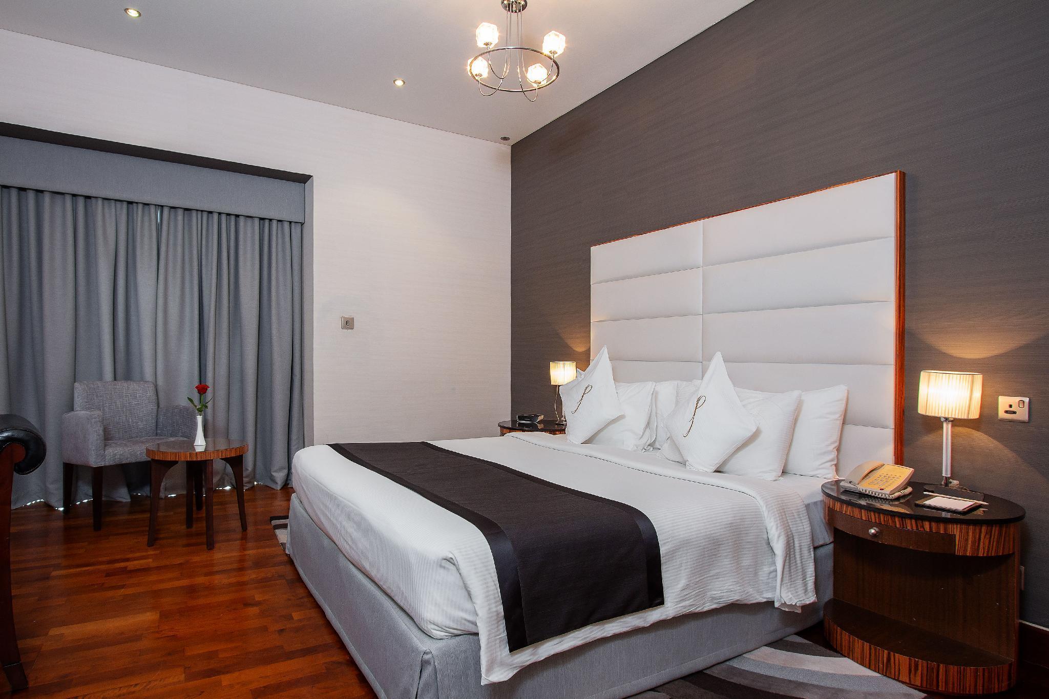 Premiere - Aparthotel