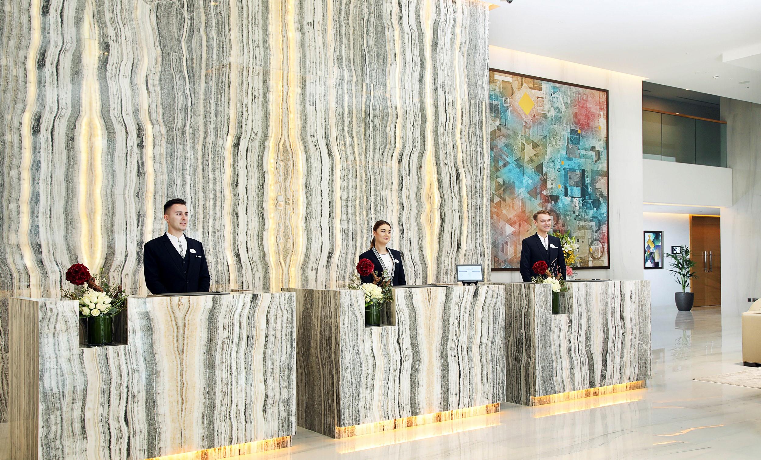Grand Cosmopolitan