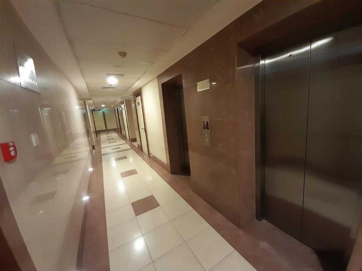 Spacious 2 Bedroom With Maid For Families Apartment Dubai