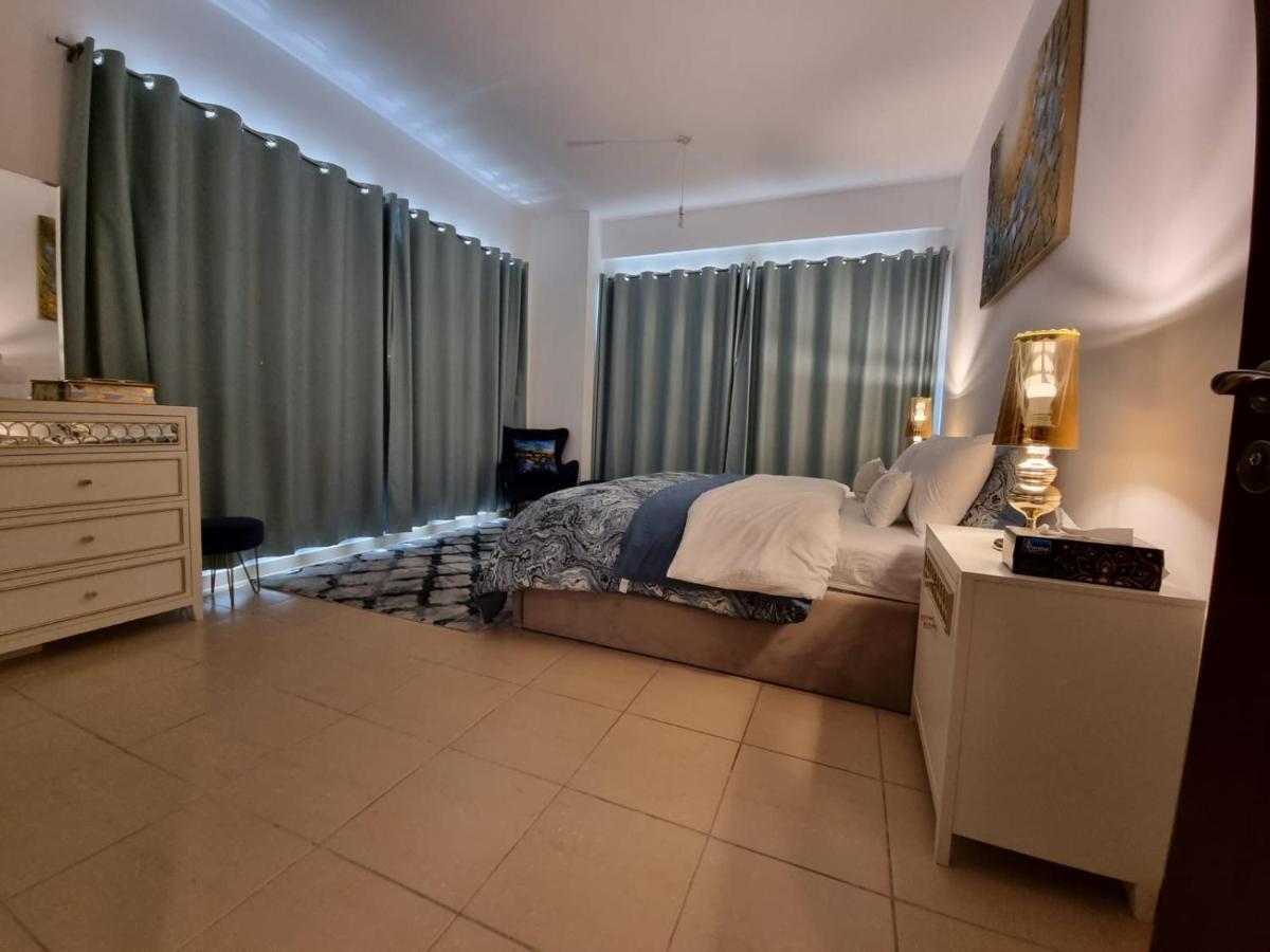 Jbr Full Sea View, 3601,2 Bhk Apartment
