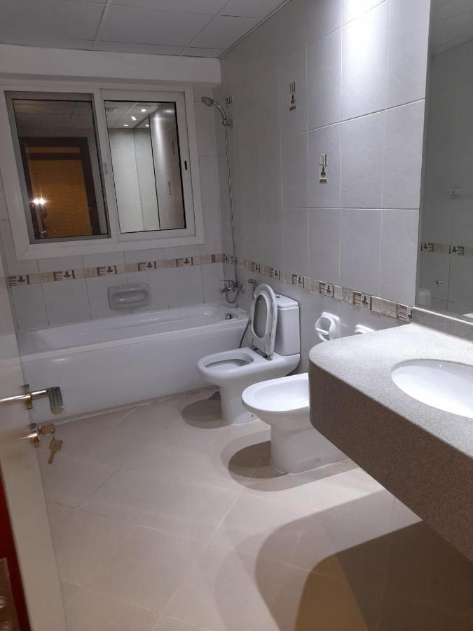 Spacious 2 Bedroom With Maid For Families * Dubai