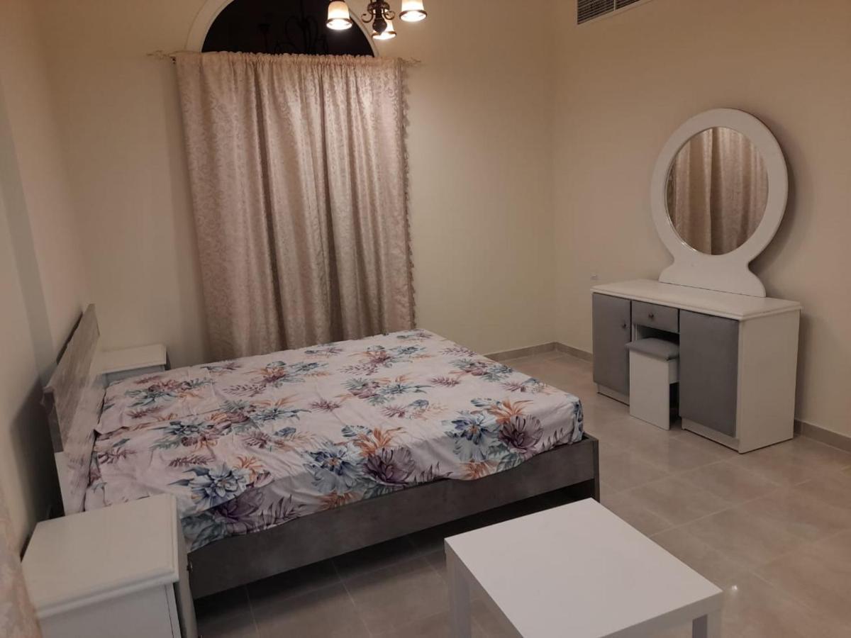 Spacious 2 Bedroom With Maid For Families Apartment *