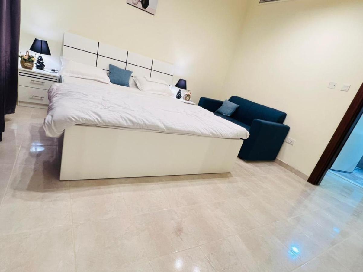 Spacious 2 Bedroom With Maid For Families Apartment