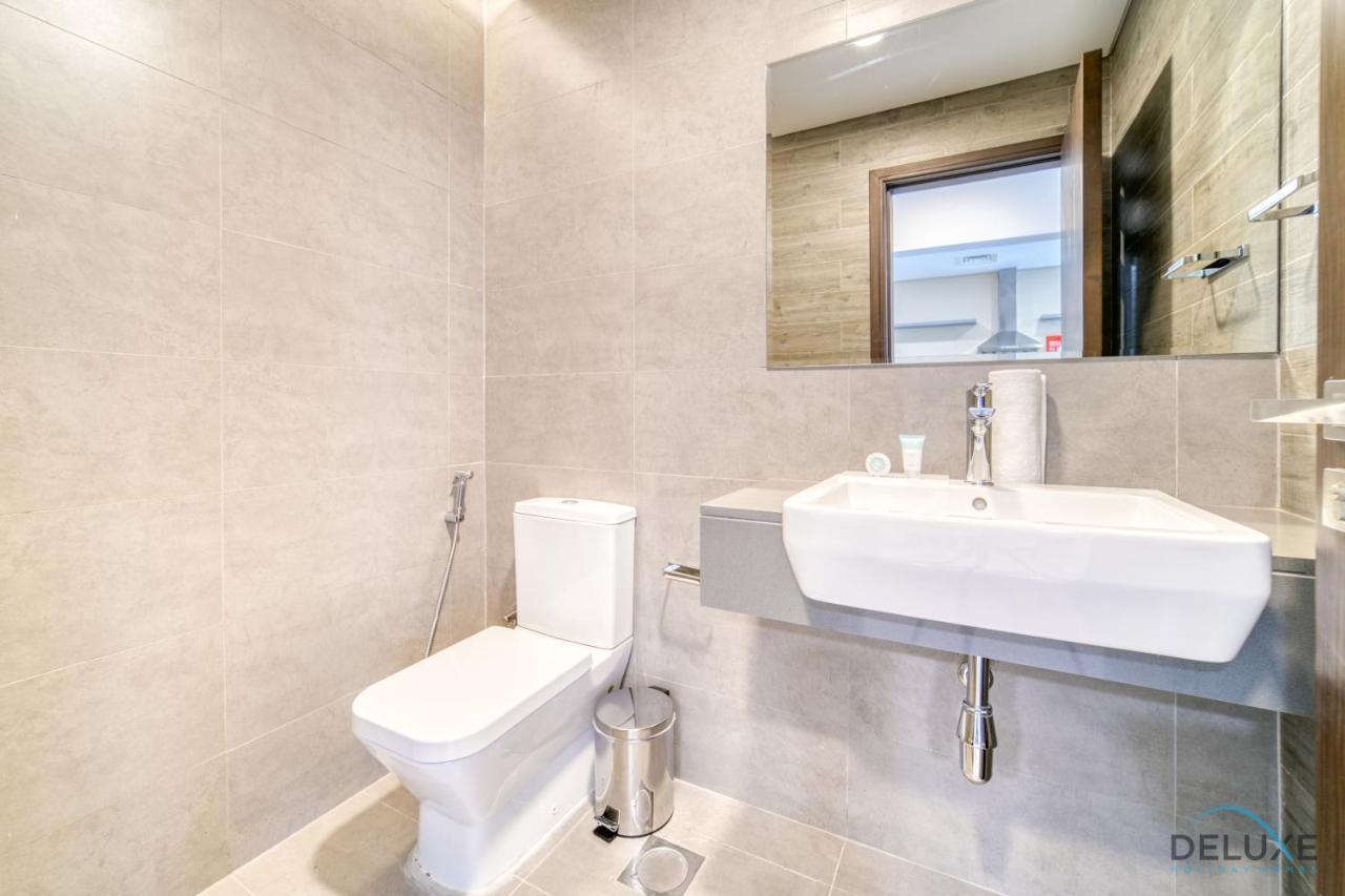 Apartment Of The Week Stylish 1br With Partial Burj Views By Deluxe Homes