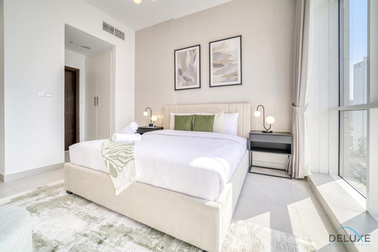 Of The Week Stylish 1br With Partial Burj Views By Deluxe Homes