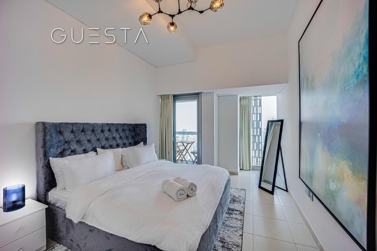 Cayan Tower, Marina Apartment