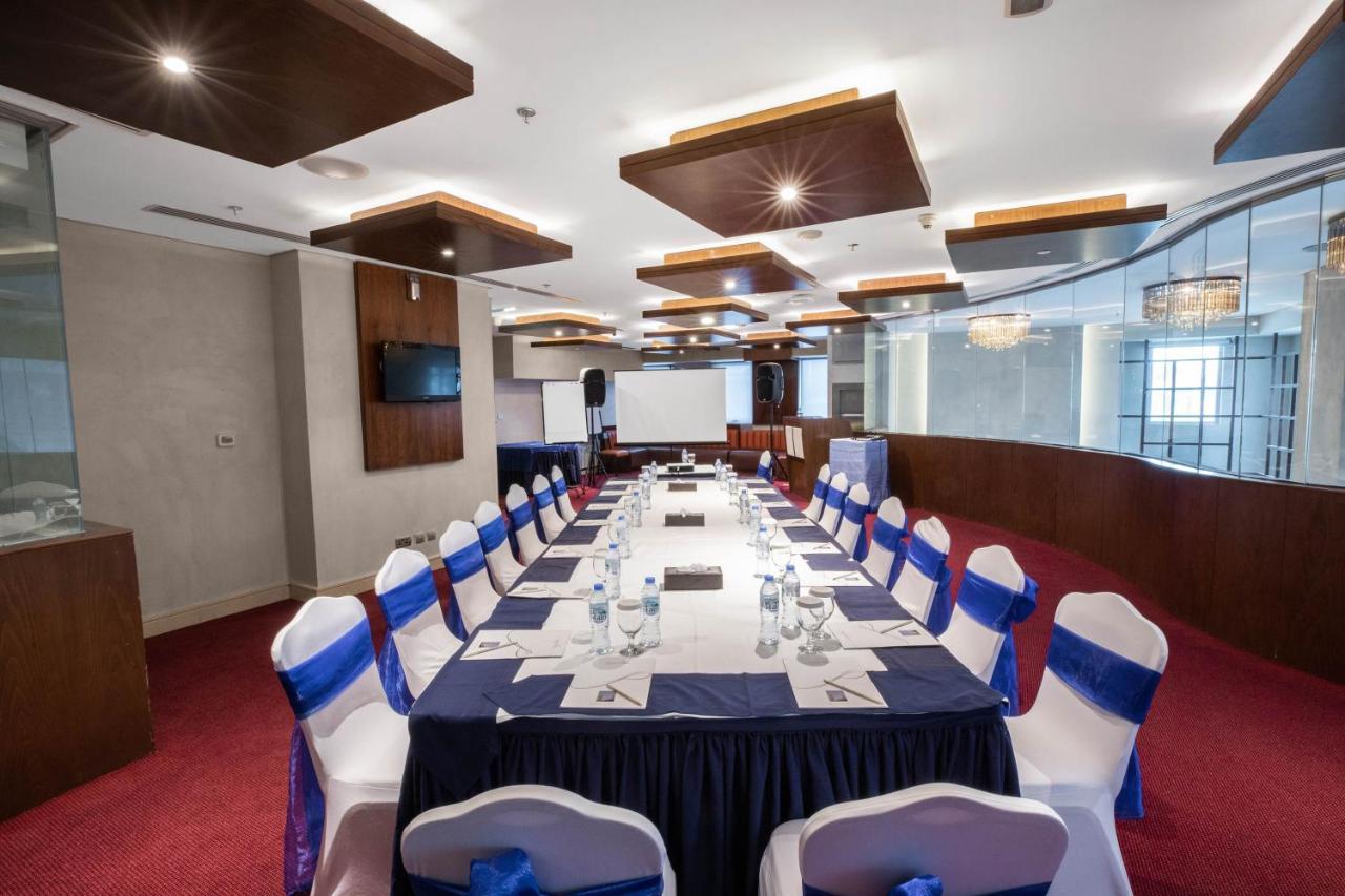 Premiere - 4* Dubai